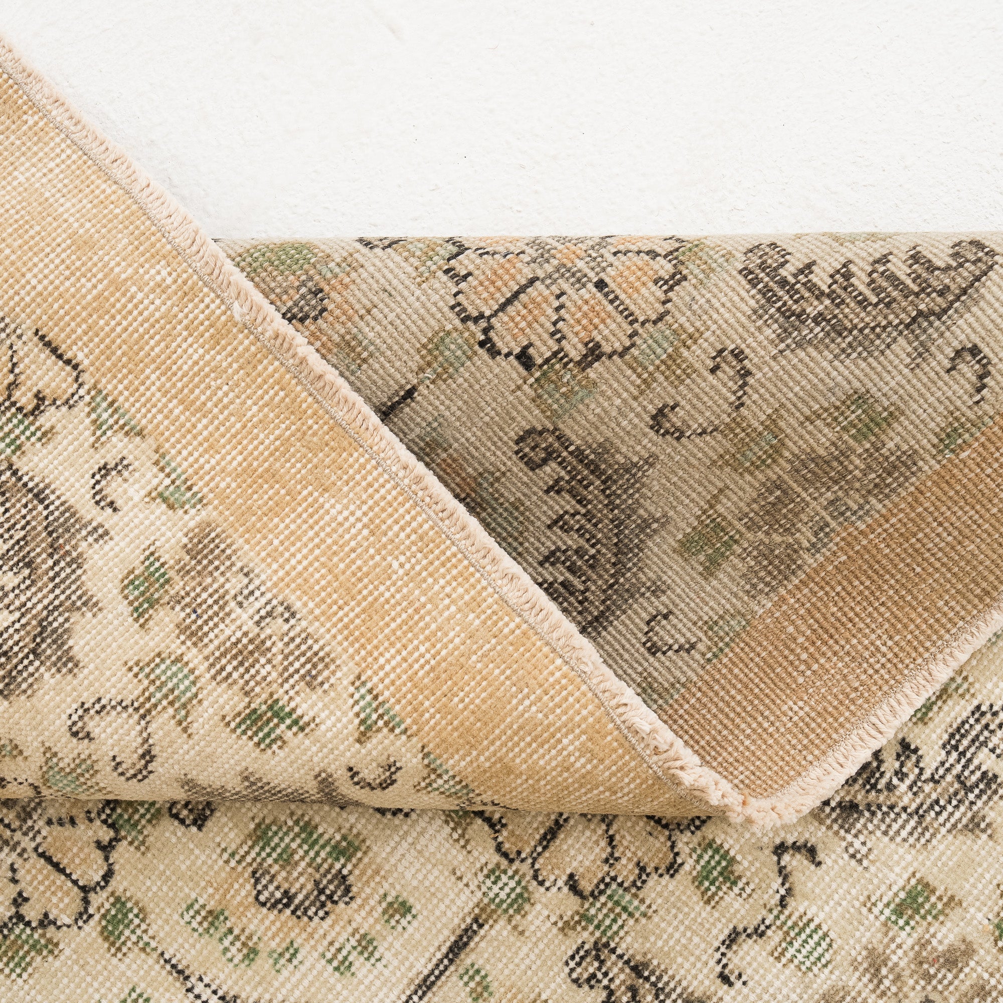 Riselith - Vintage Turkish Area Rug