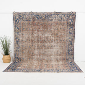 Maerielle - Vintage Turkish Area Rug