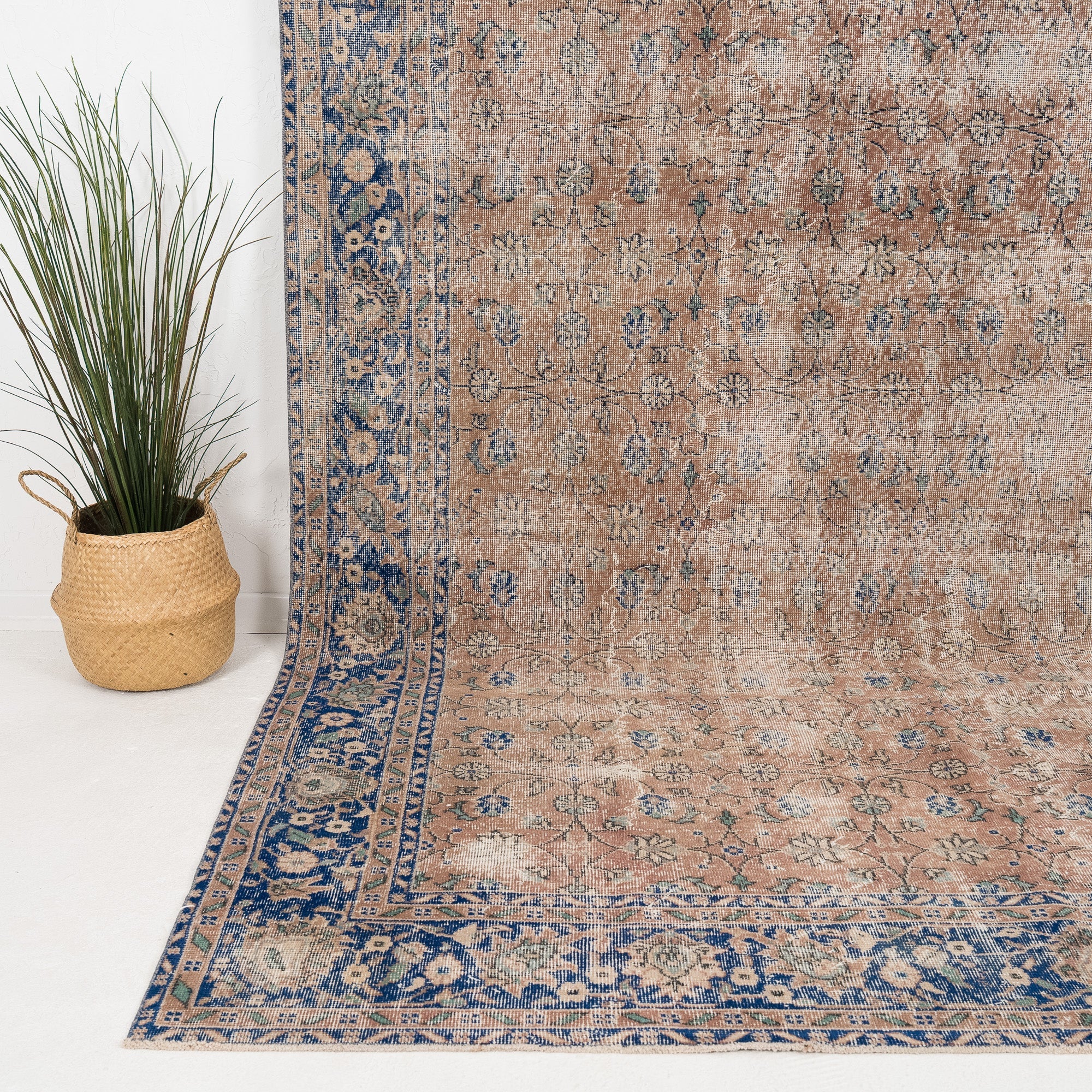Maerielle - Vintage Turkish Area Rug