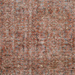 Taeloria - Vintage Turkish Area Rug