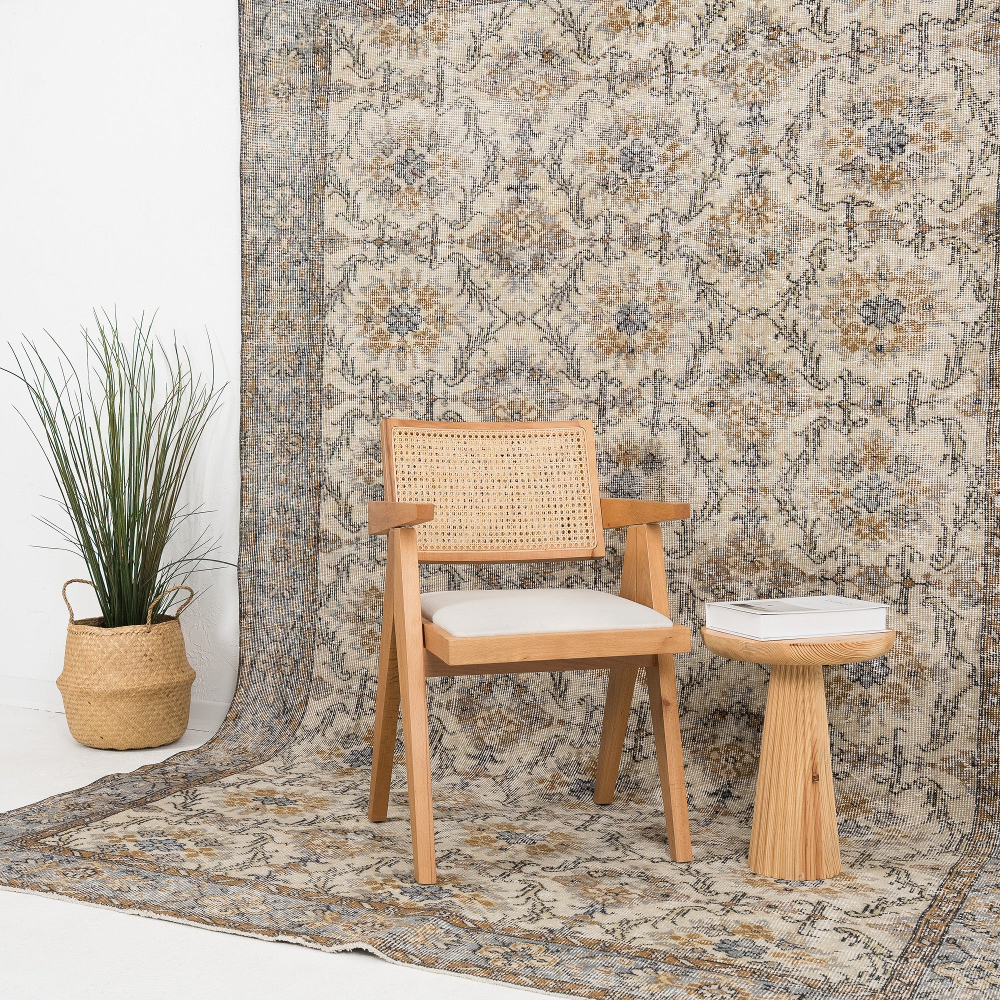 Velindrae - Vintage Turkish Area Rug