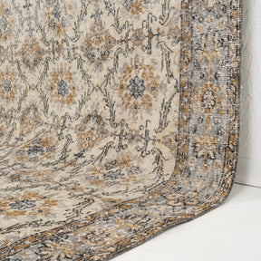Velindrae - Vintage Turkish Area Rug