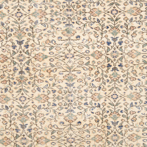 Elanive - Vintage Turkish Area Rug