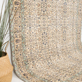 Elanive - Vintage Turkish Area Rug