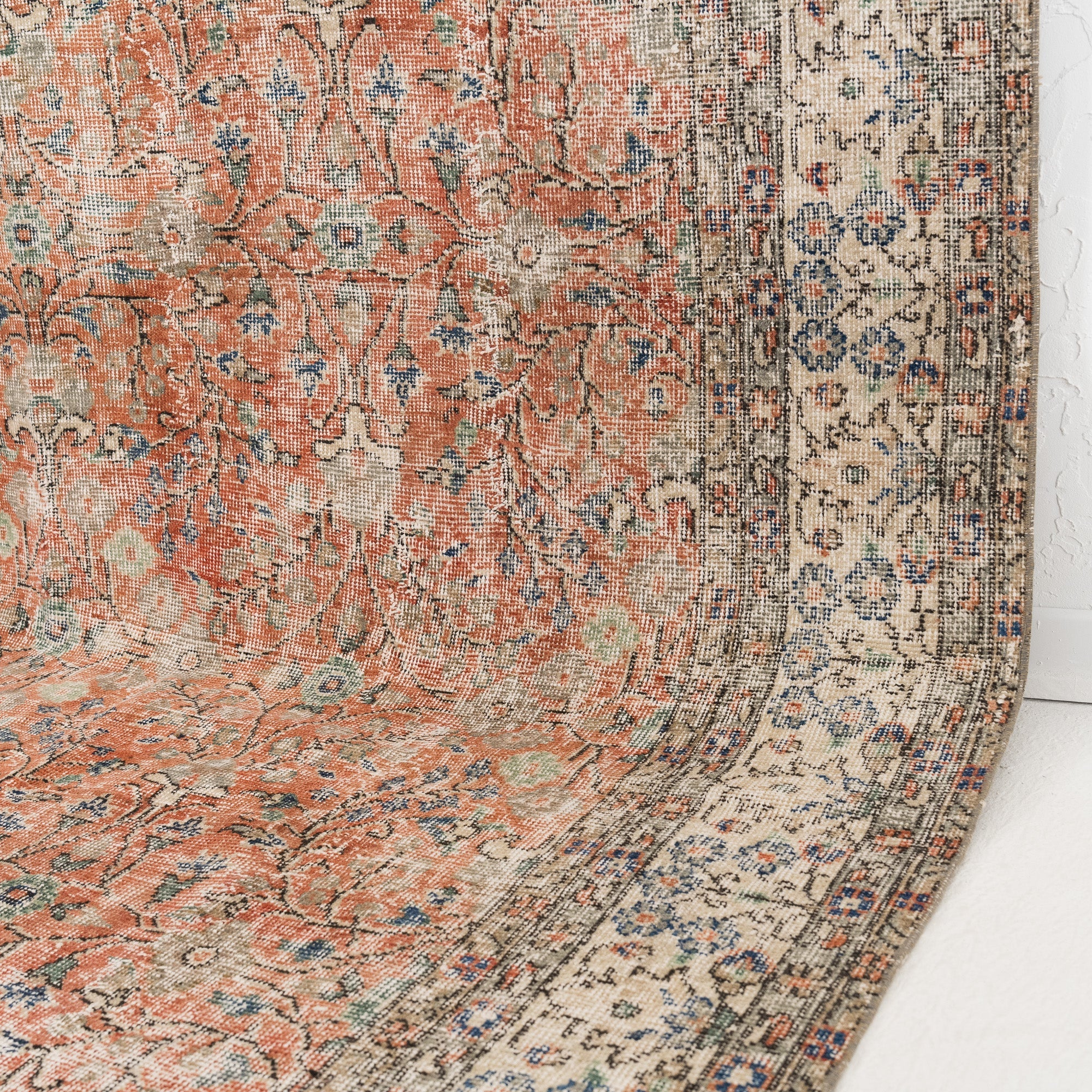 Soralia - Vintage Turkish Area Rug