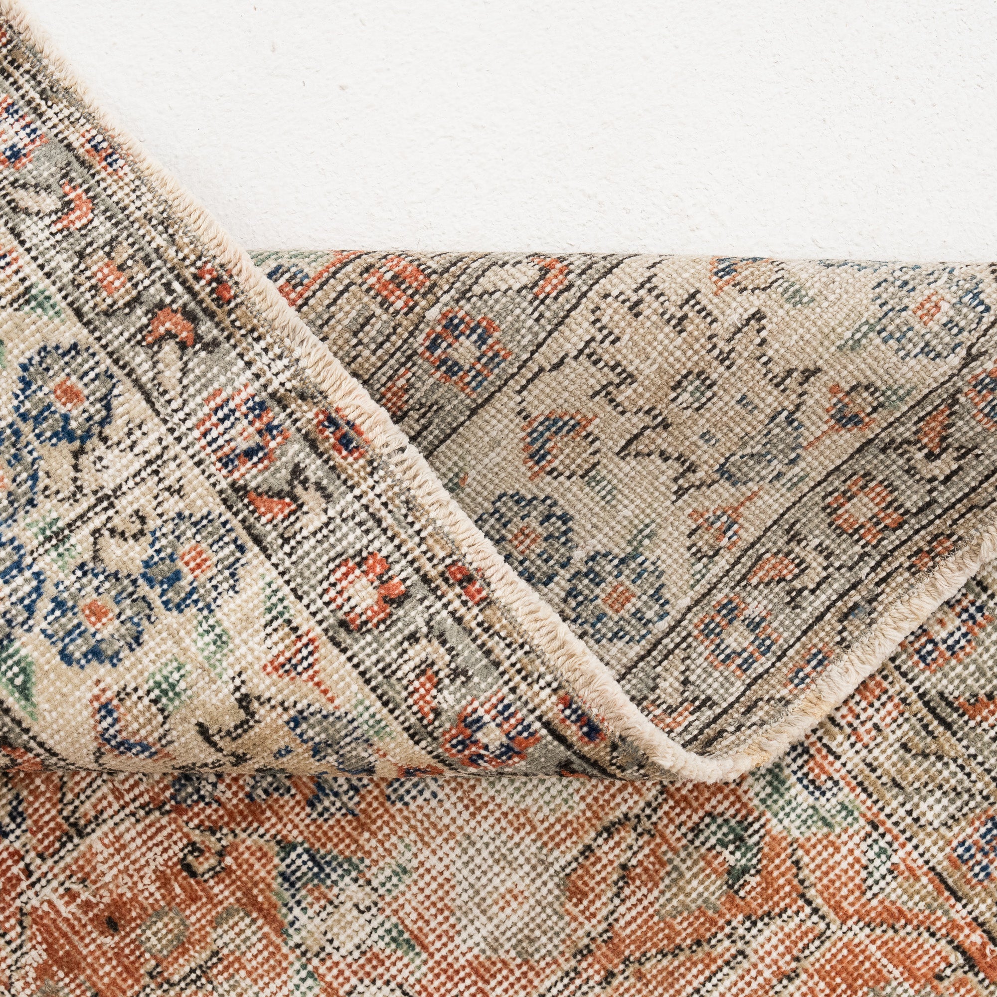 Soralia - Vintage Turkish Area Rug