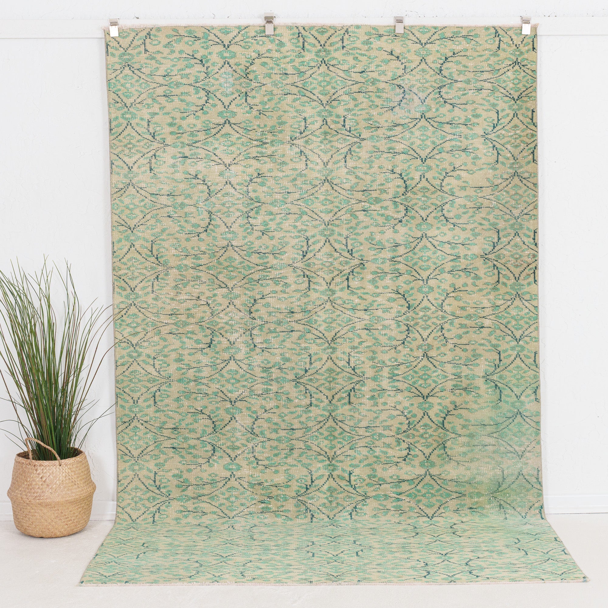 Delinis - Vintage Turkish Area Rug