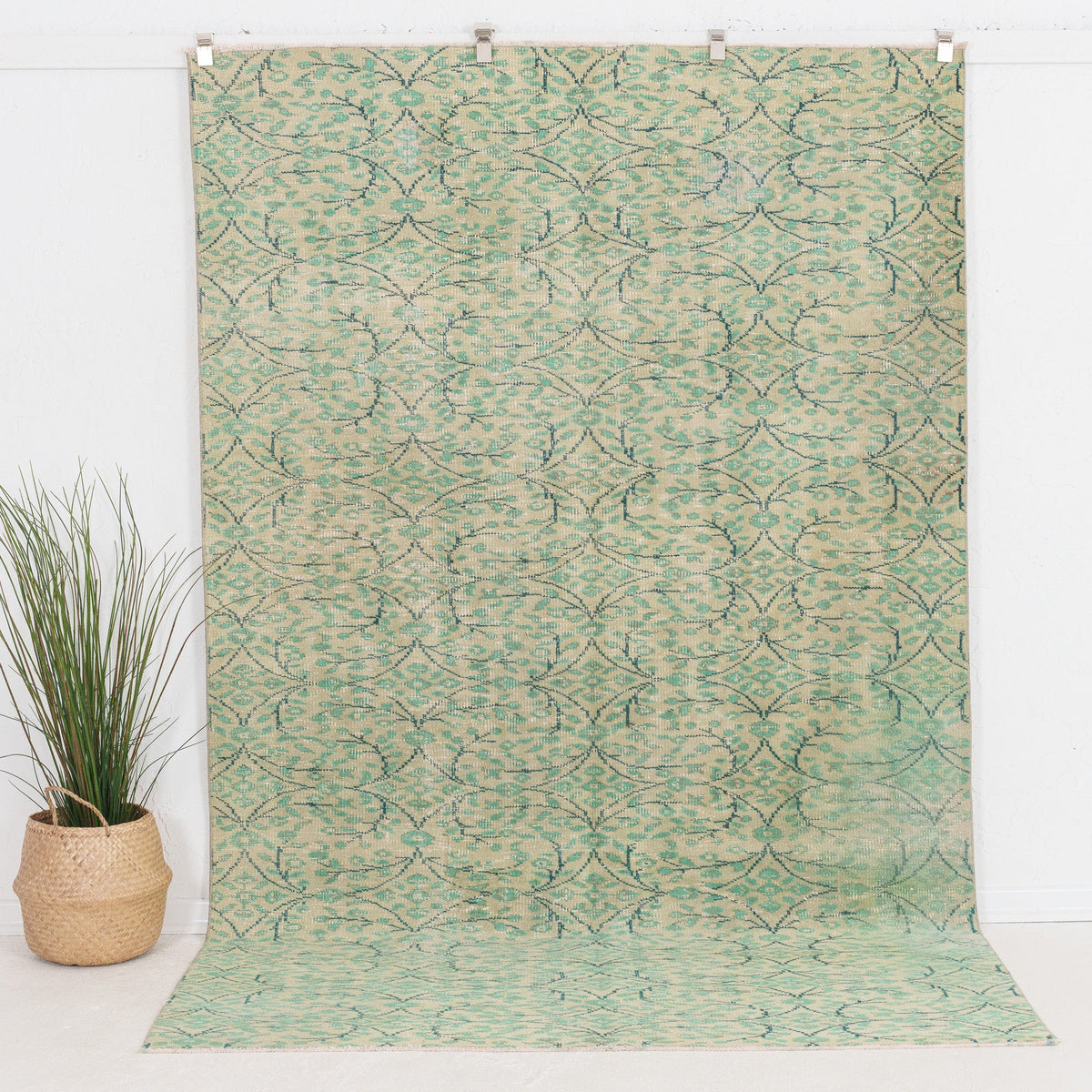 Delinis - Vintage Turkish Area Rug