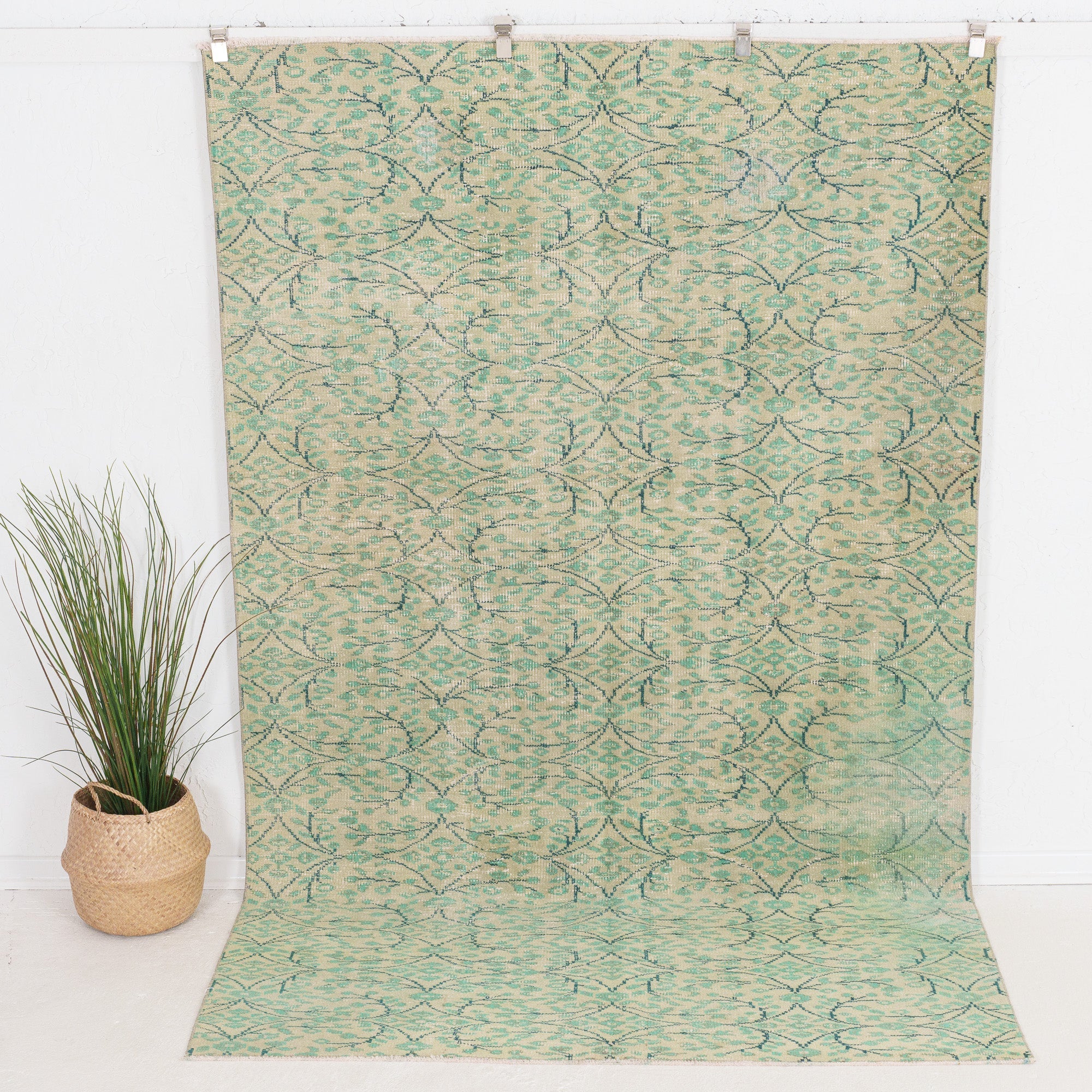 Delinis - Vintage Turkish Area Rug