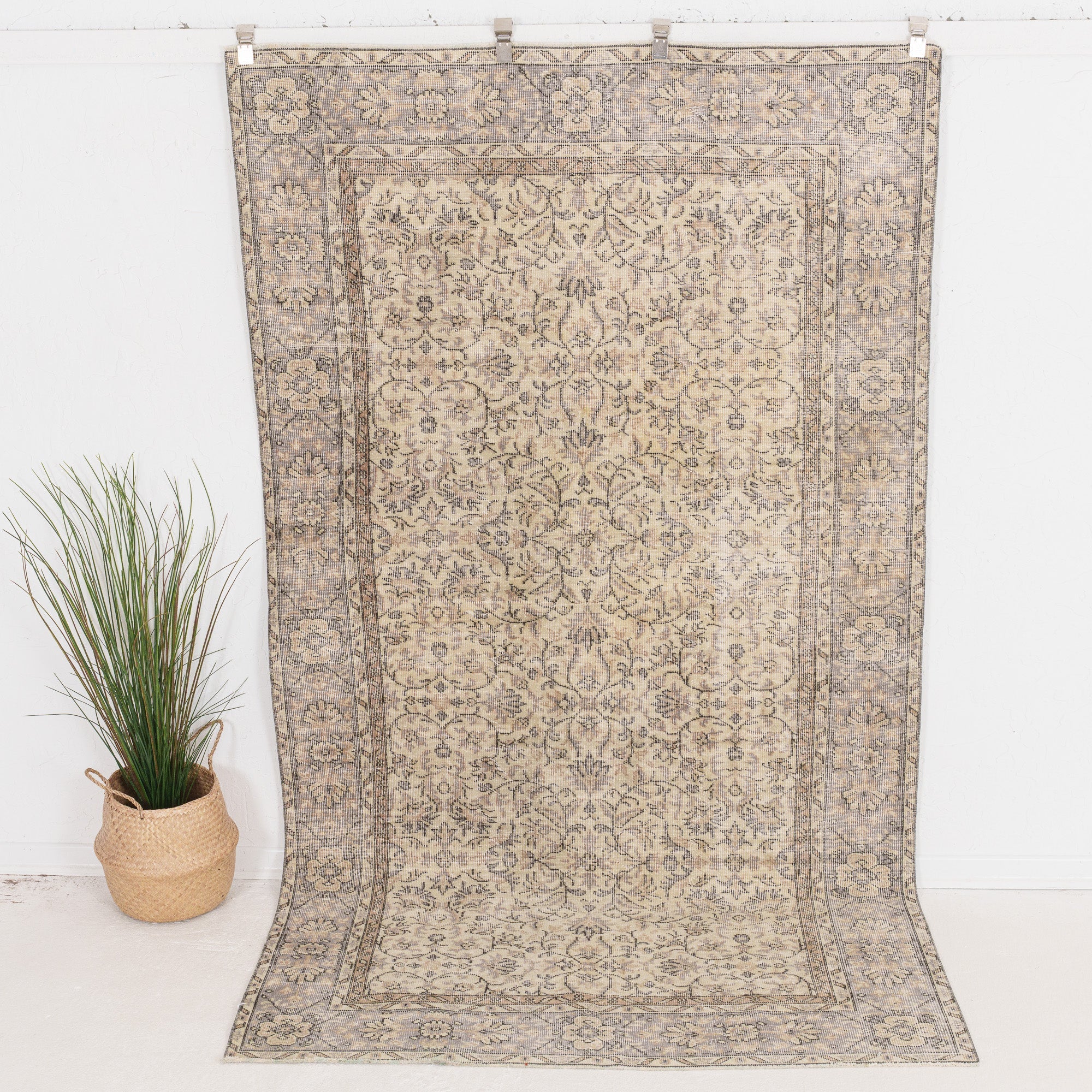 vintage rug,137      【1657】 7' X 9' Vintage Distressed Rug, Green - Zafile - Revival Rugs