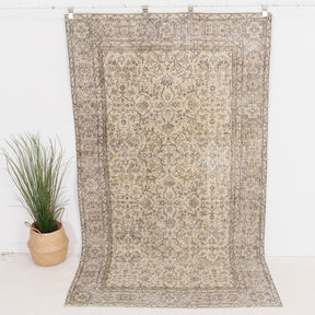 Delinia - Vintage Turkish Area Rug