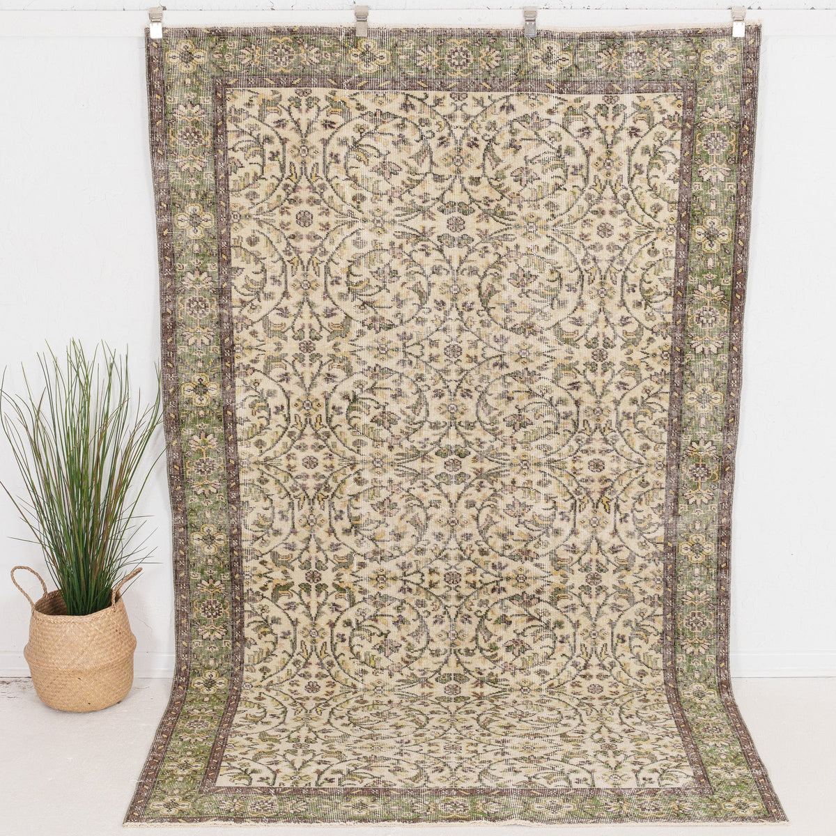 Corenis - Vintage Turkish Area Rug