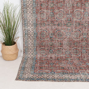 Brineline - Vintage Turkish Area Rug