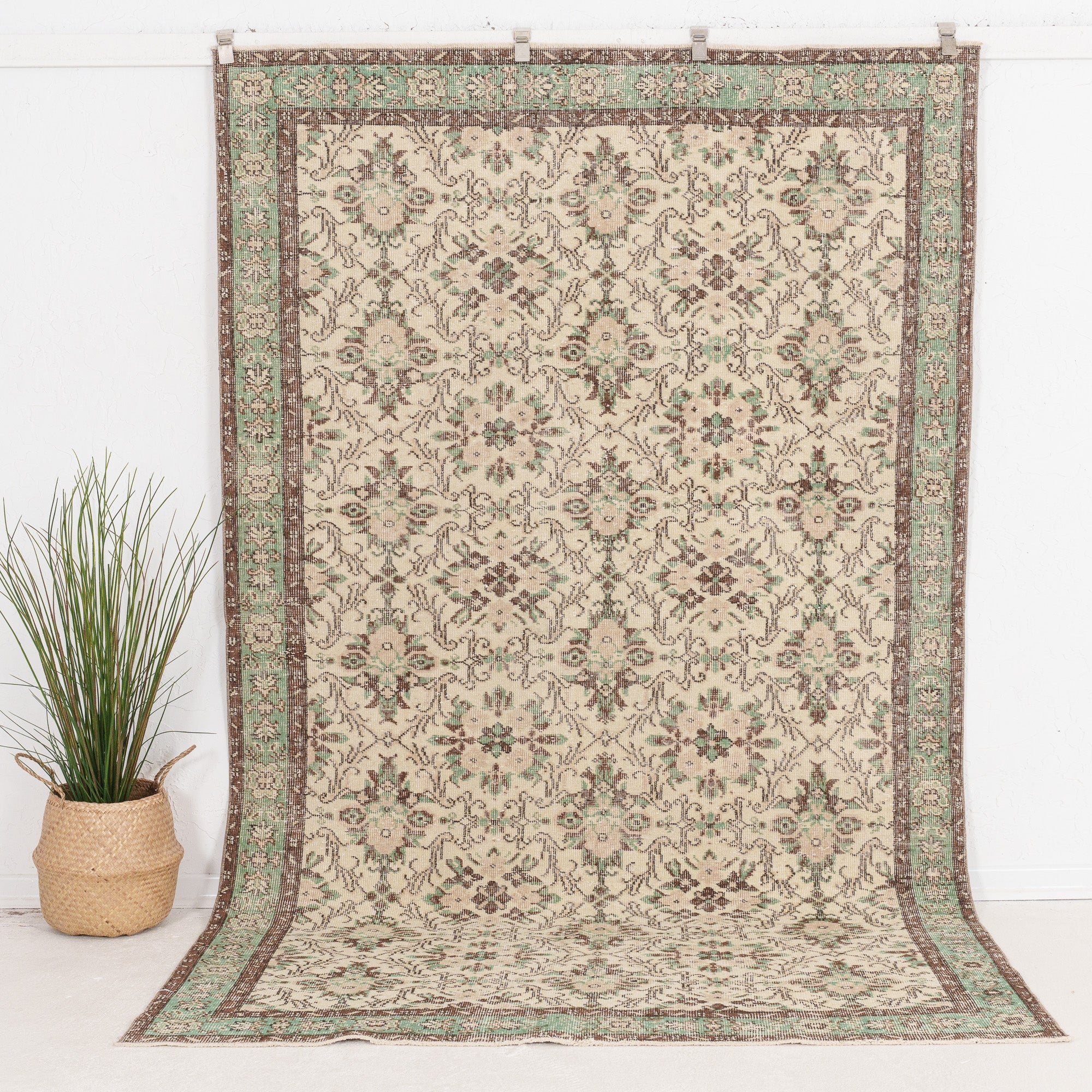 Brinelella - Vintage Turkish Area Rug