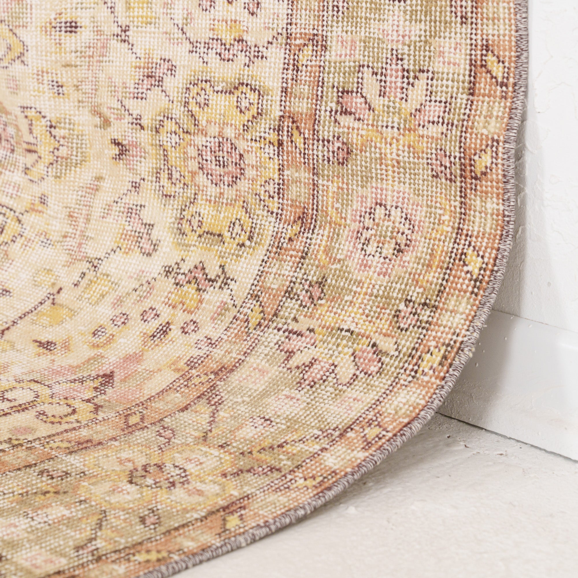 Brinela - Vintage Turkish Area Rug