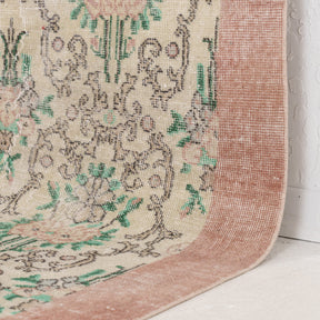 Amdirella - Vintage Turkish Area Rug