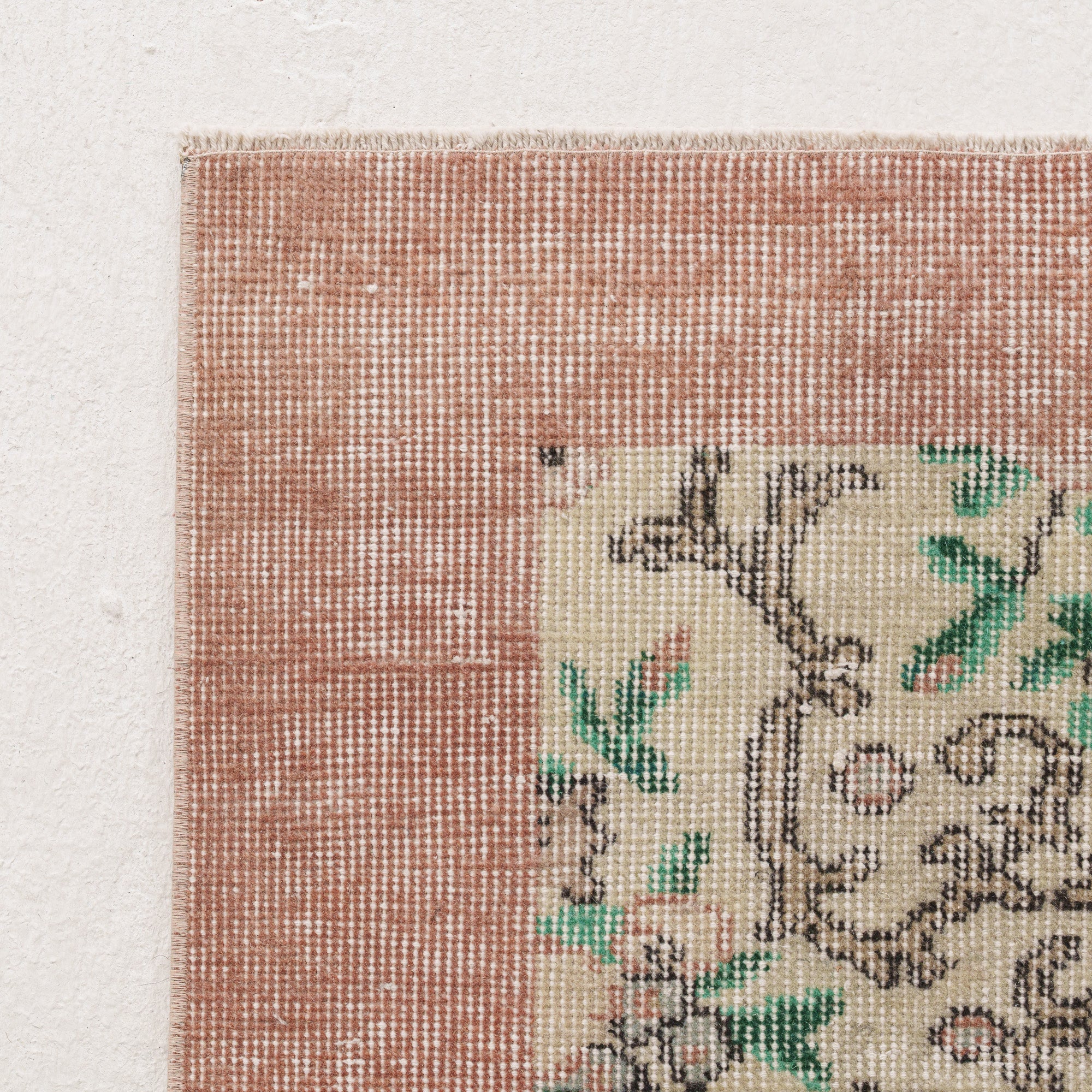 Amdirella - Vintage Turkish Area Rug