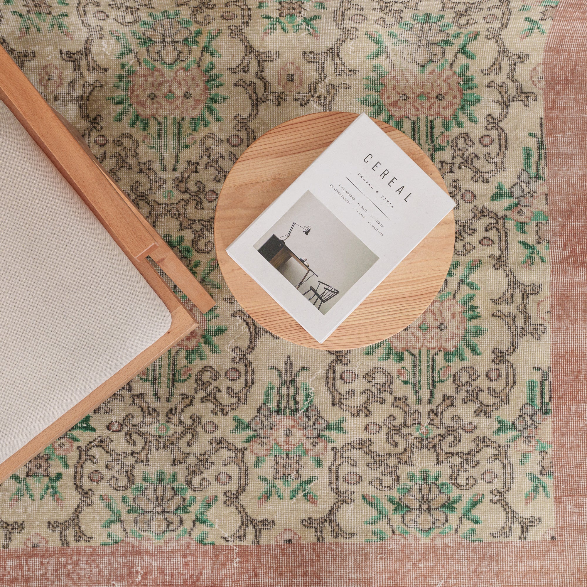 Amdirella - Vintage Turkish Area Rug