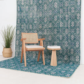 Zaeriness - Vintage Turkish Area Rug