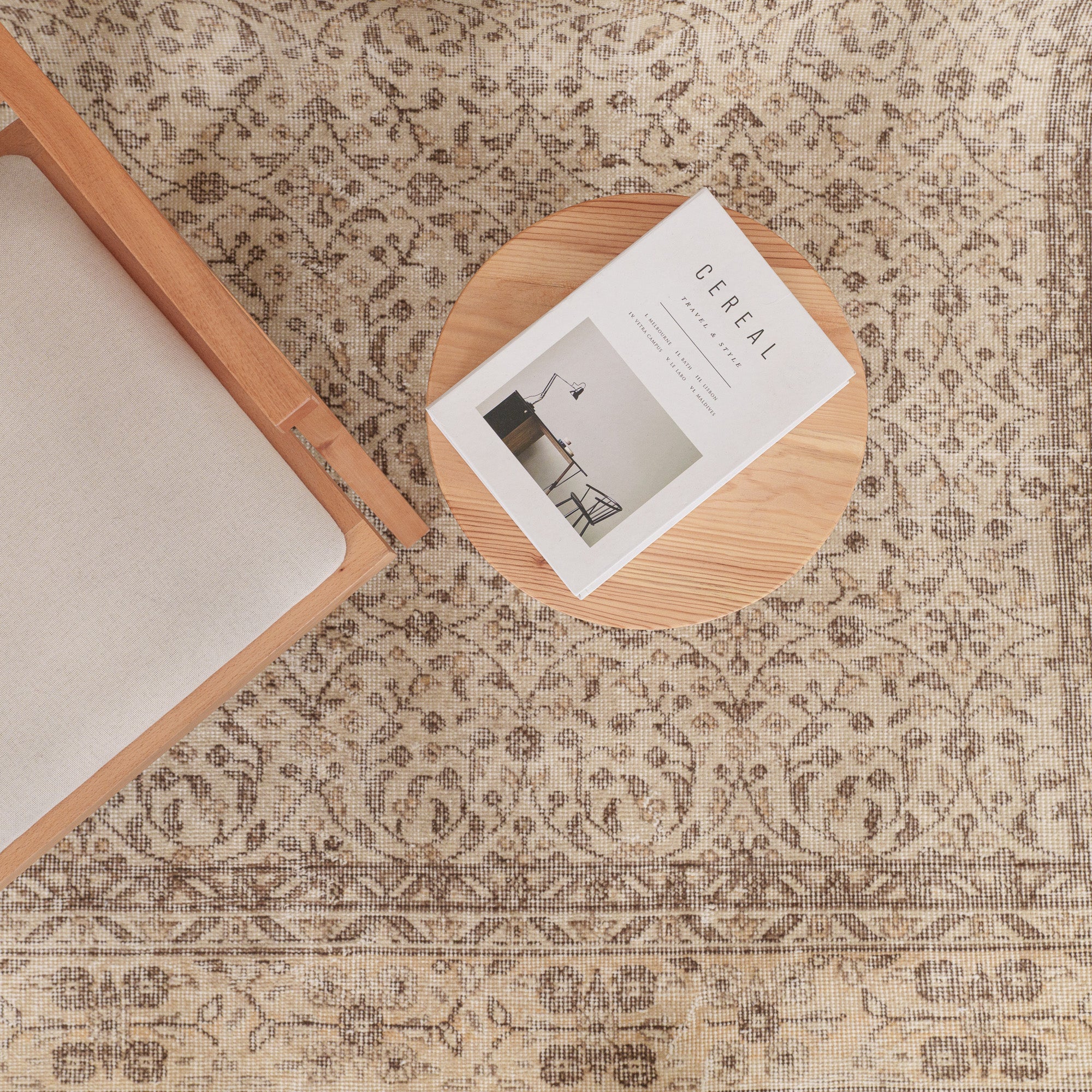 Zaerinena - Vintage Turkish Area Rug