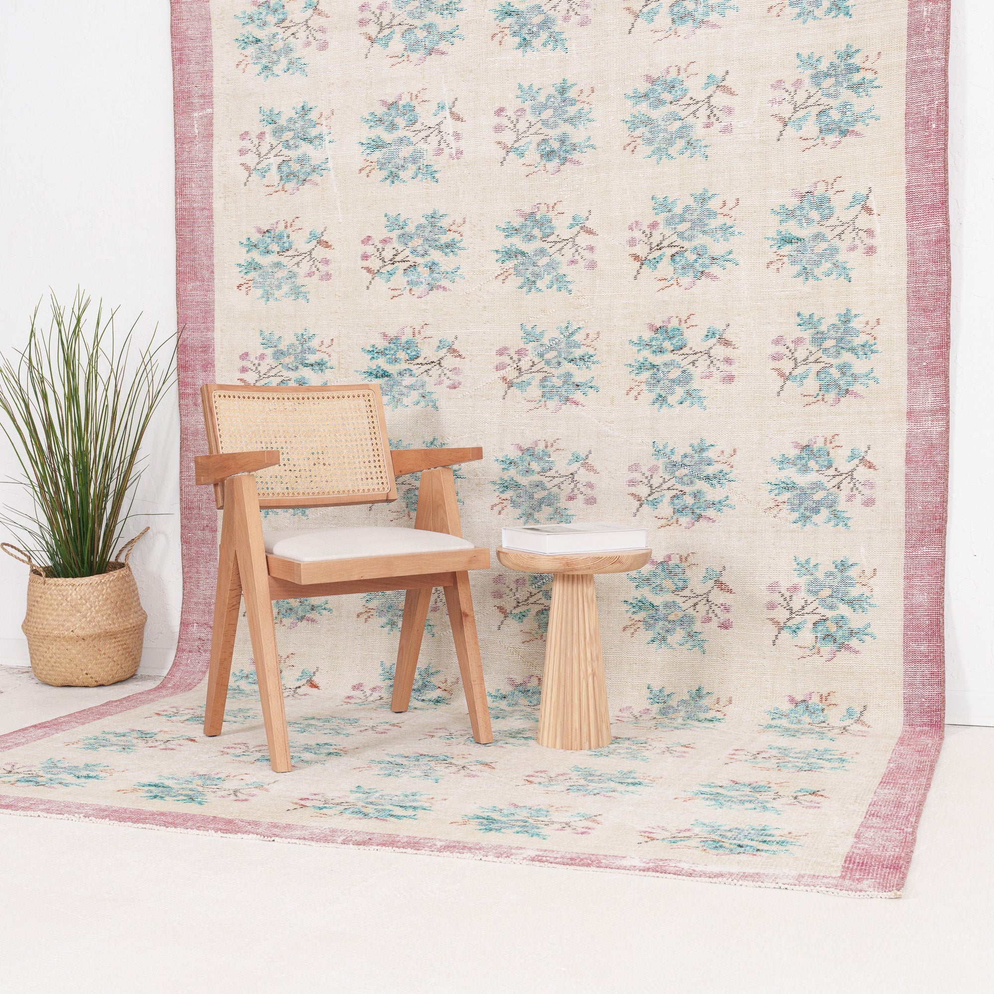 Yaelisine - Vintage Turkish Area Rug