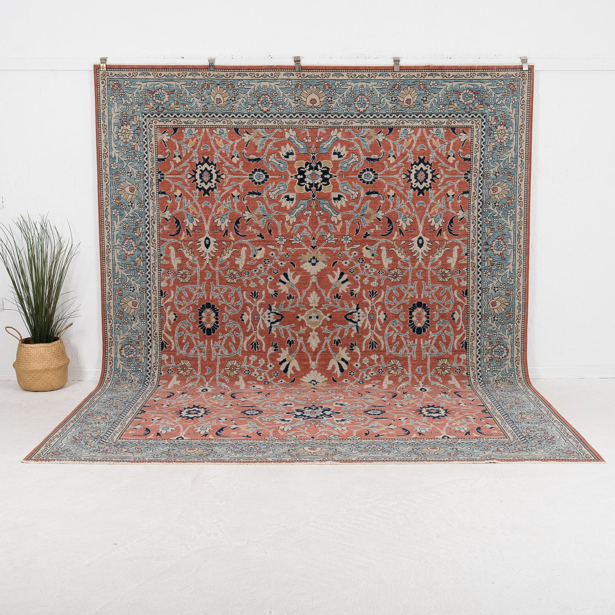 Orivienne - Vintage Turkish Area Rug