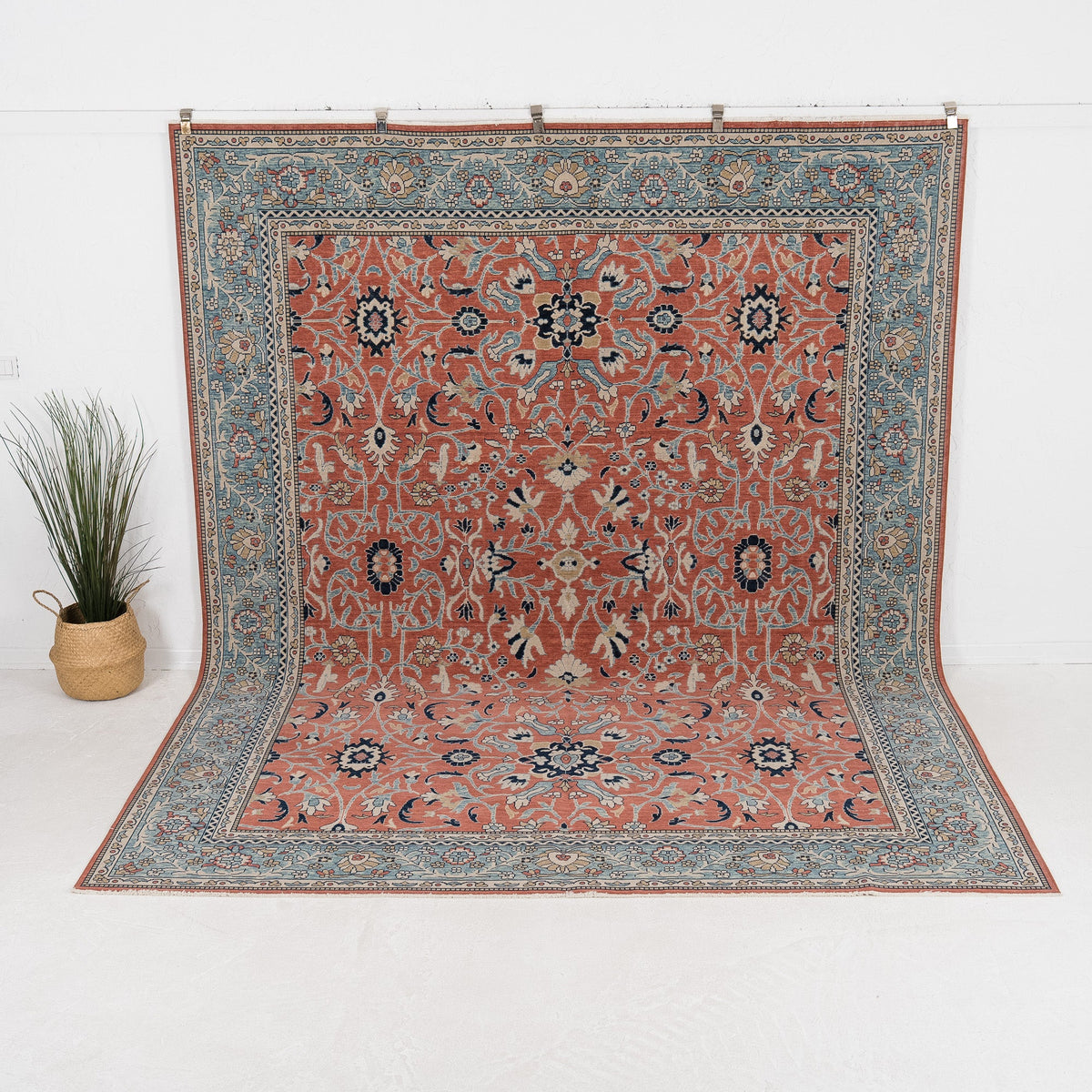 Orivienne - Vintage Turkish Area Rug
