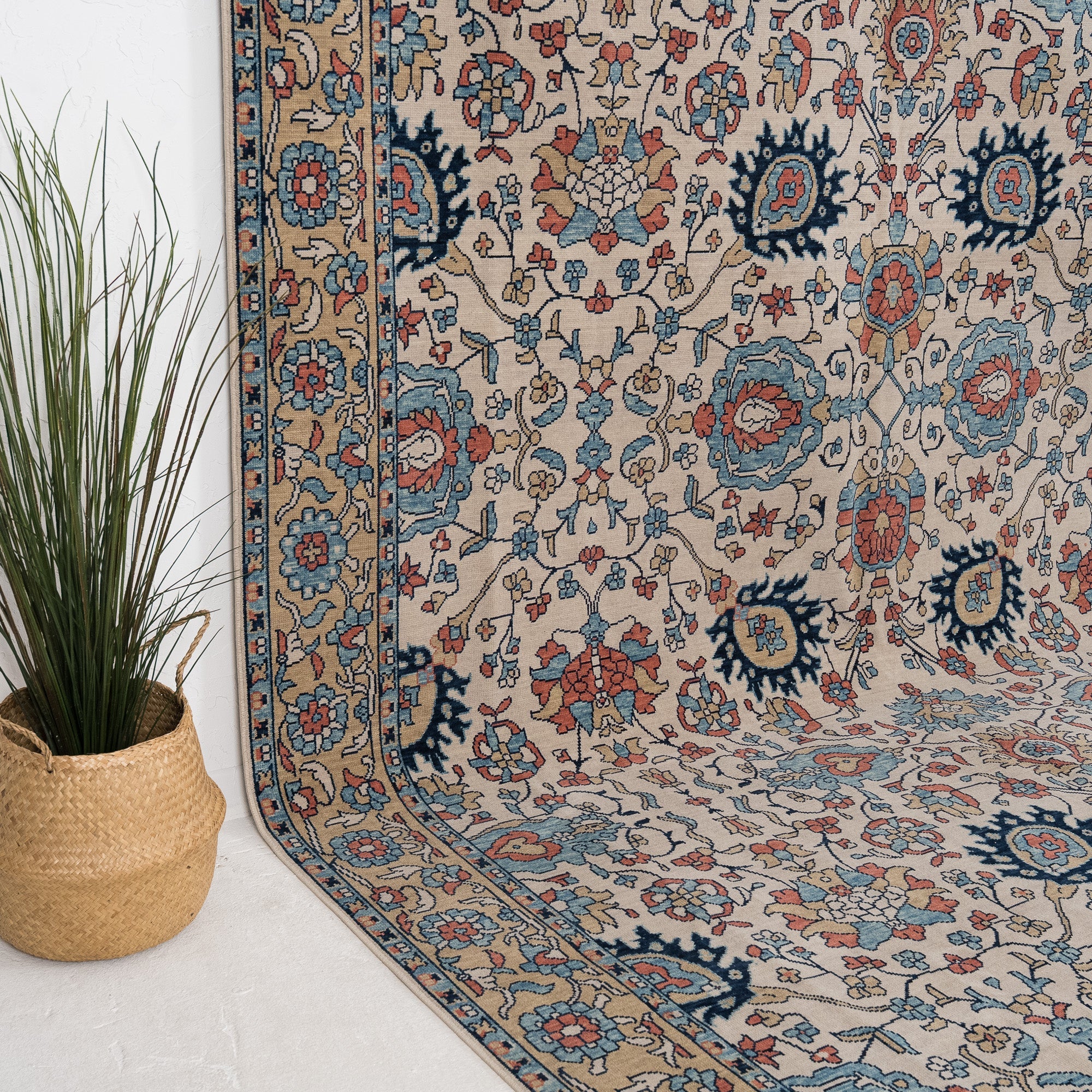 Lysendre - Vintage Turkish Area Rug