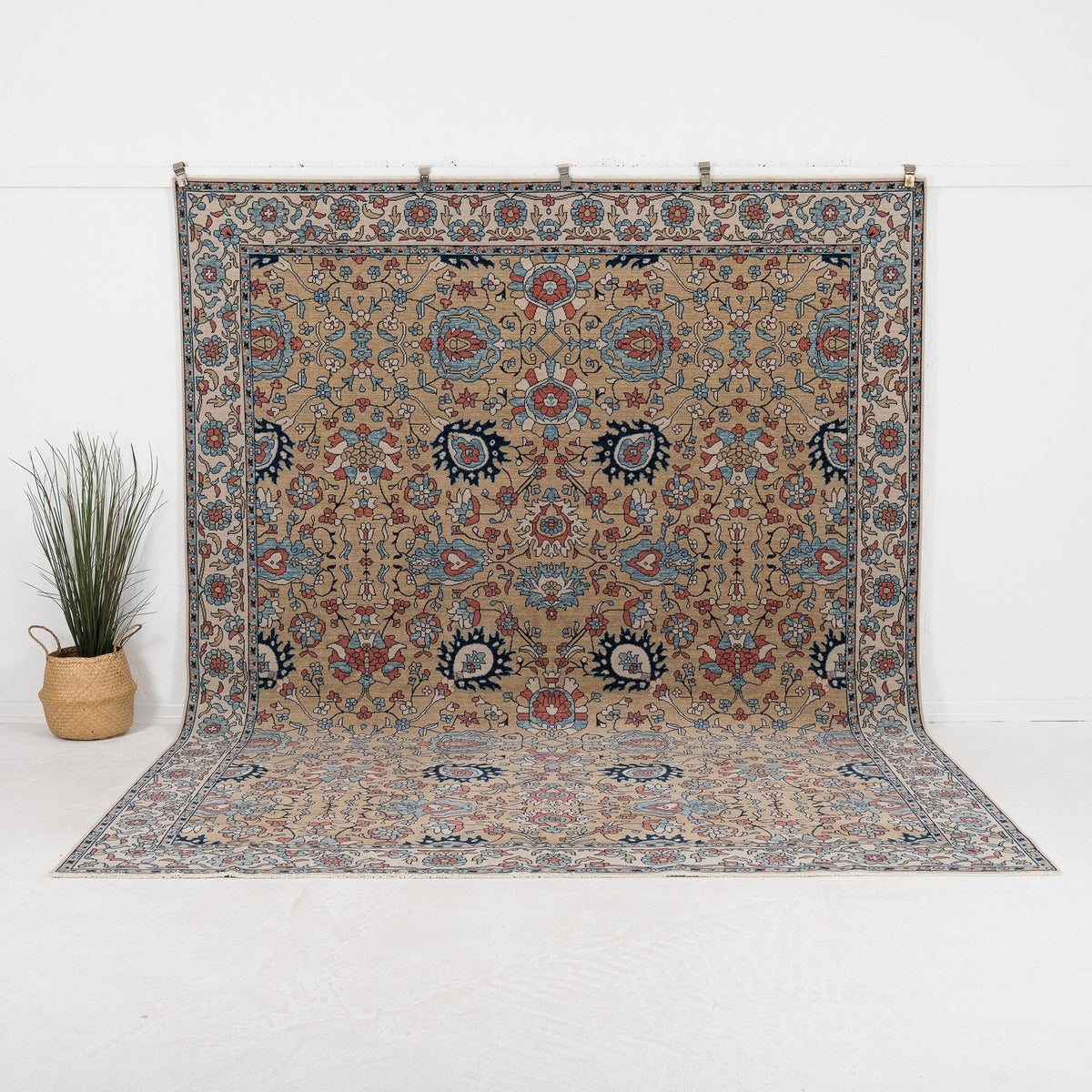 Elvarielle - Vintage Turkish Area Rug
