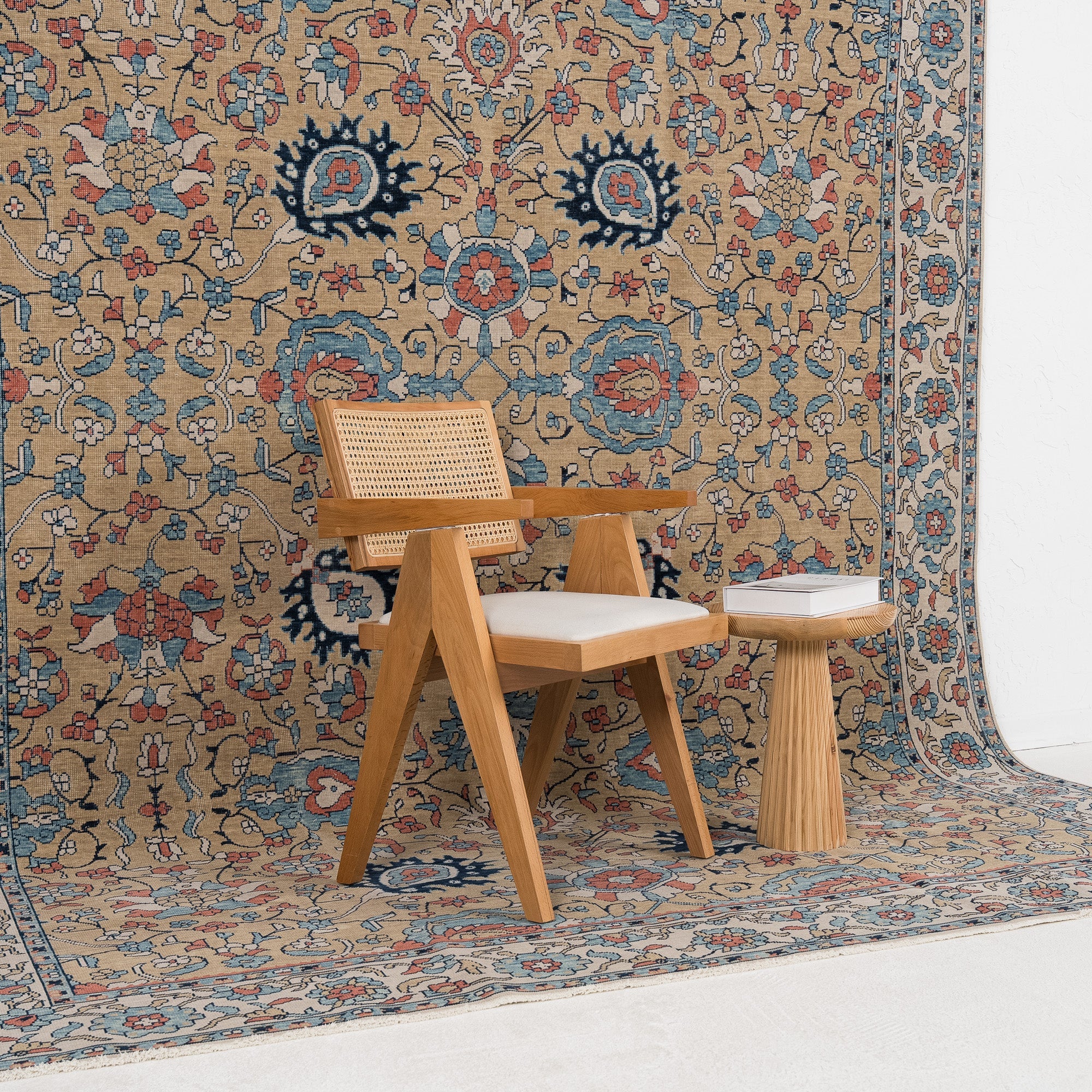 Feyralyn - Vintage Turkish Area Rug