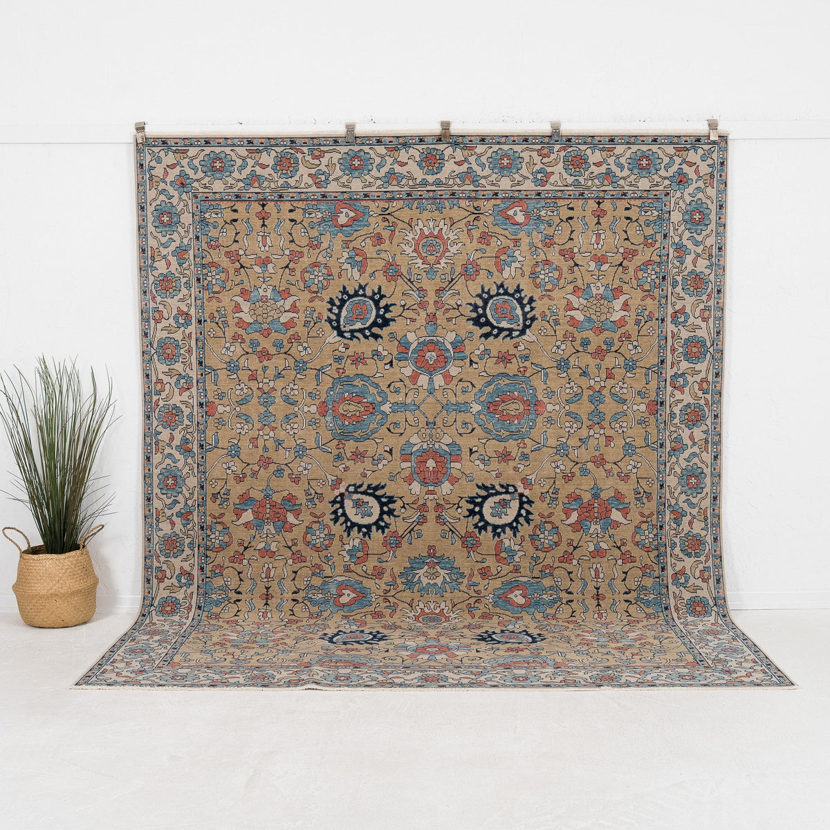 Feyralyn - Vintage Turkish Area Rug