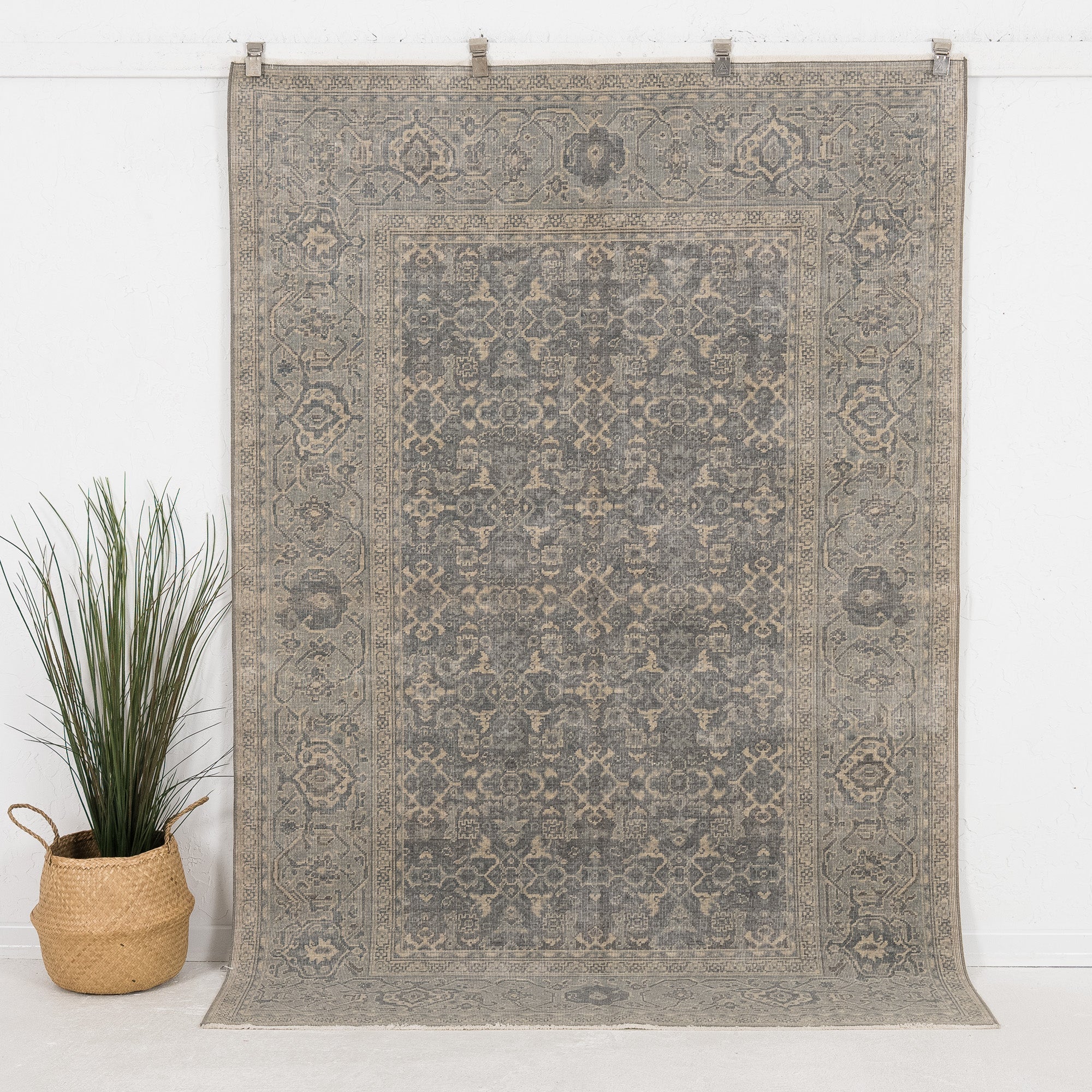 Oriseline - Vintage Turkish Area Rug
