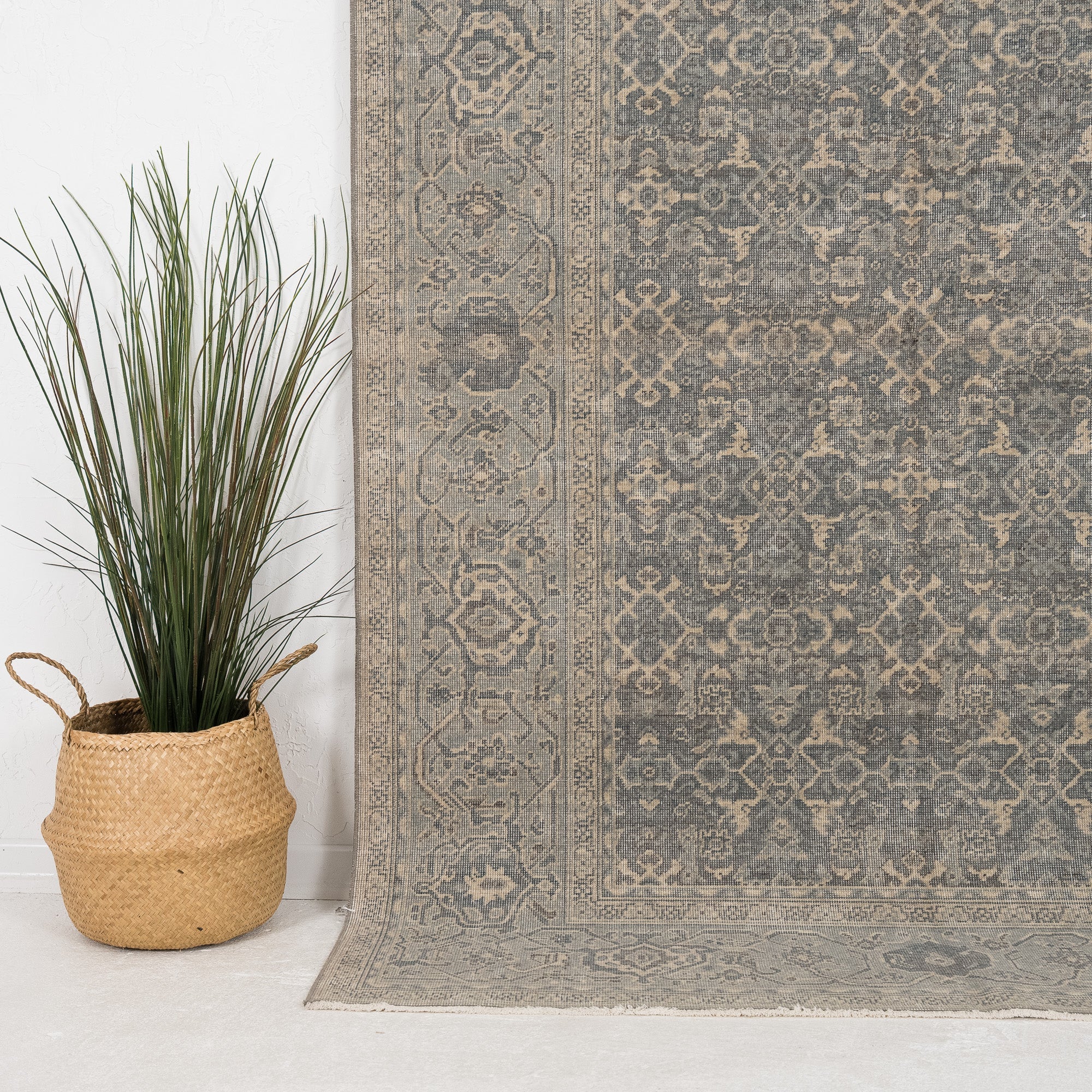 Oriseline - Vintage Turkish Area Rug