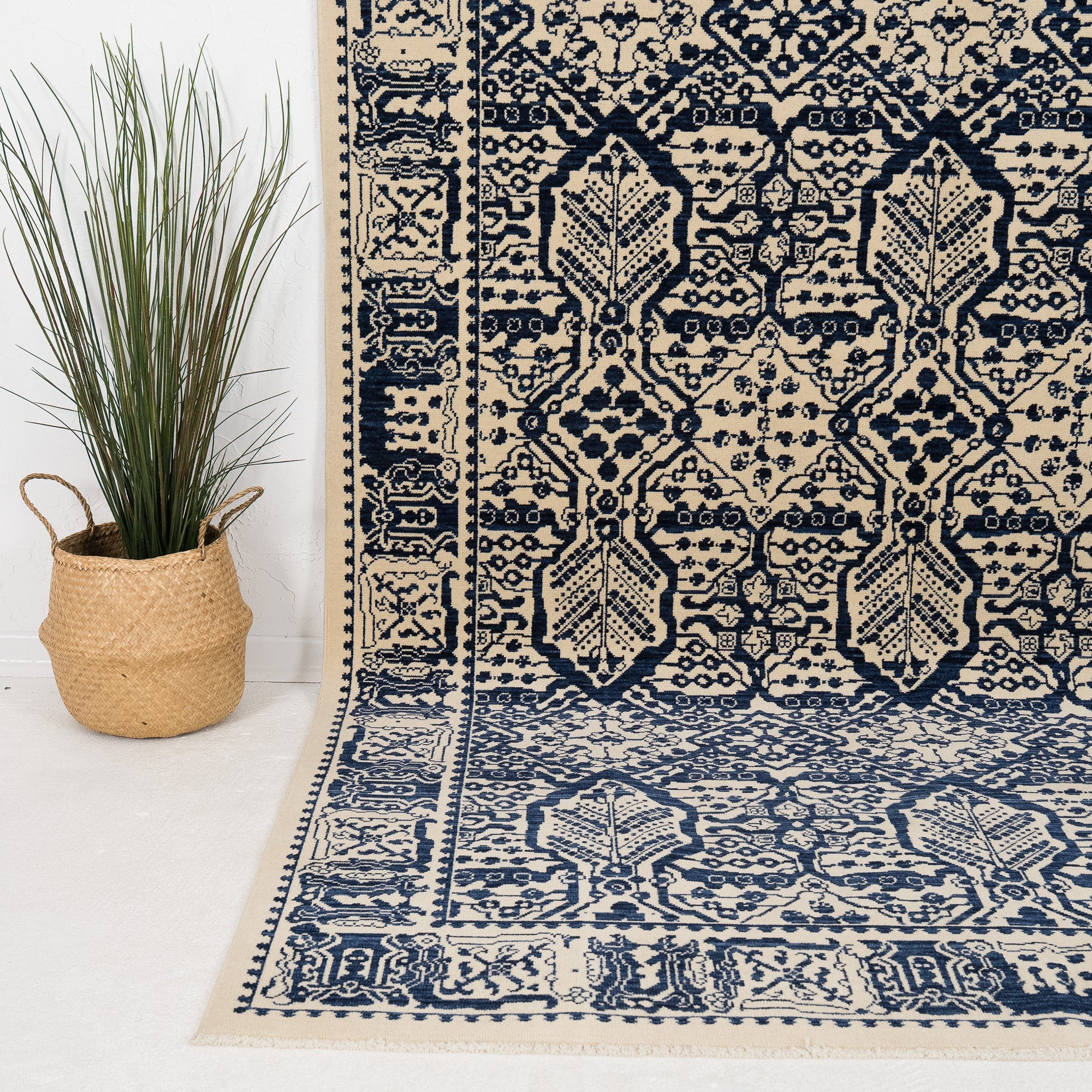 Ceralise - Vintage Turkish Area Rug