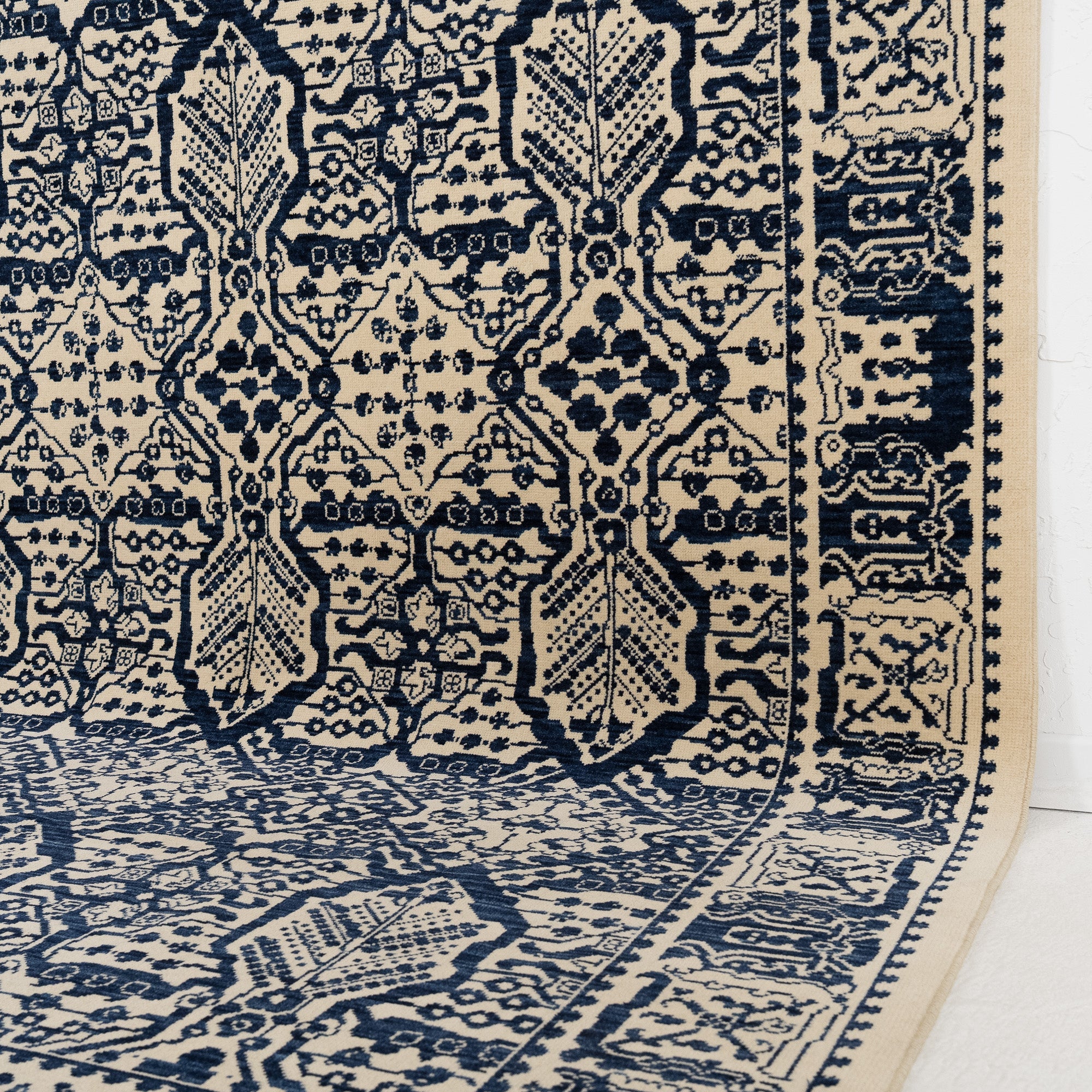 Ceralise - Vintage Turkish Area Rug