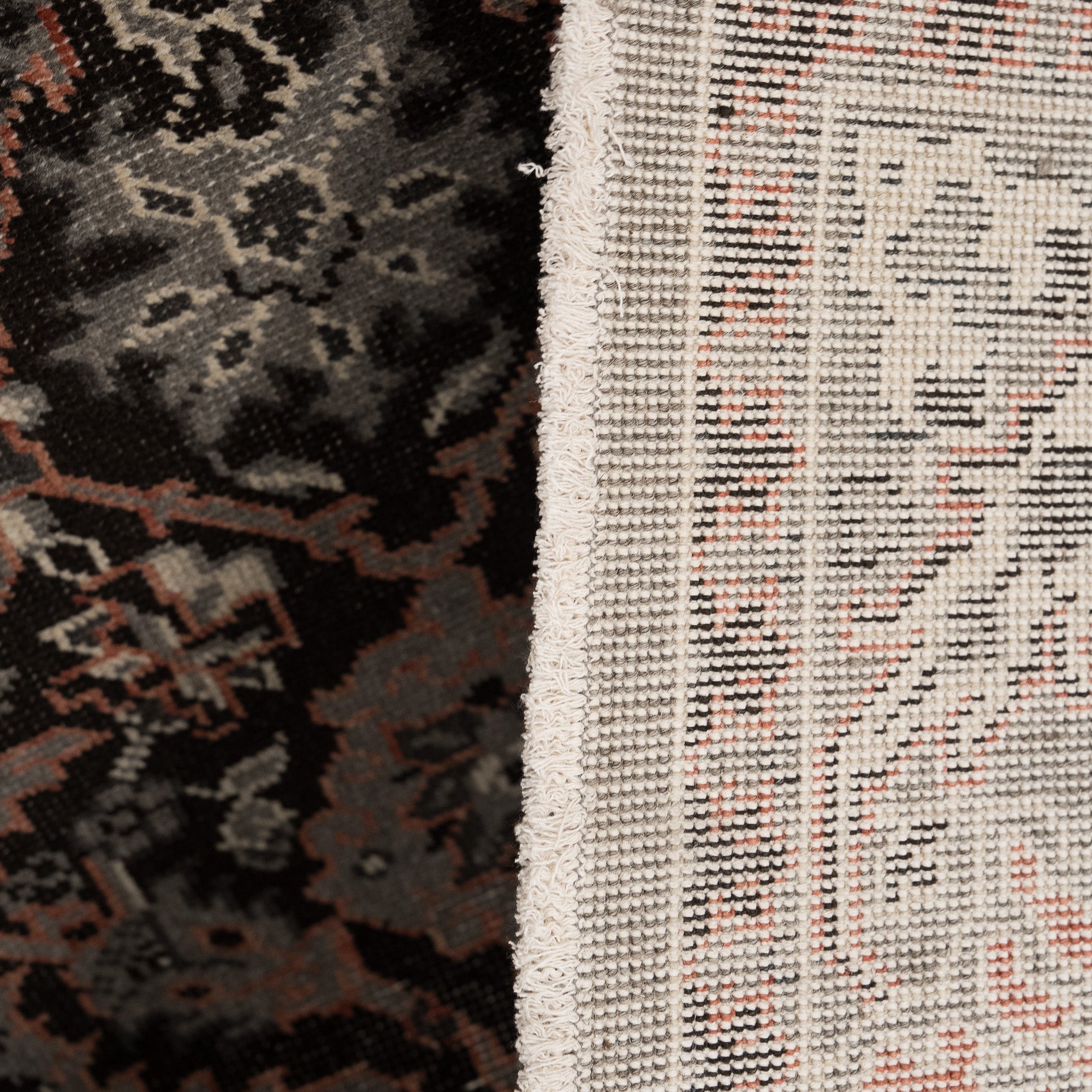 Calyandria - Vintage Turkish Area Rug