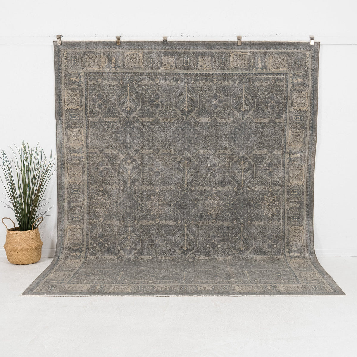 Sorevya - Vintage Turkish Area Rug