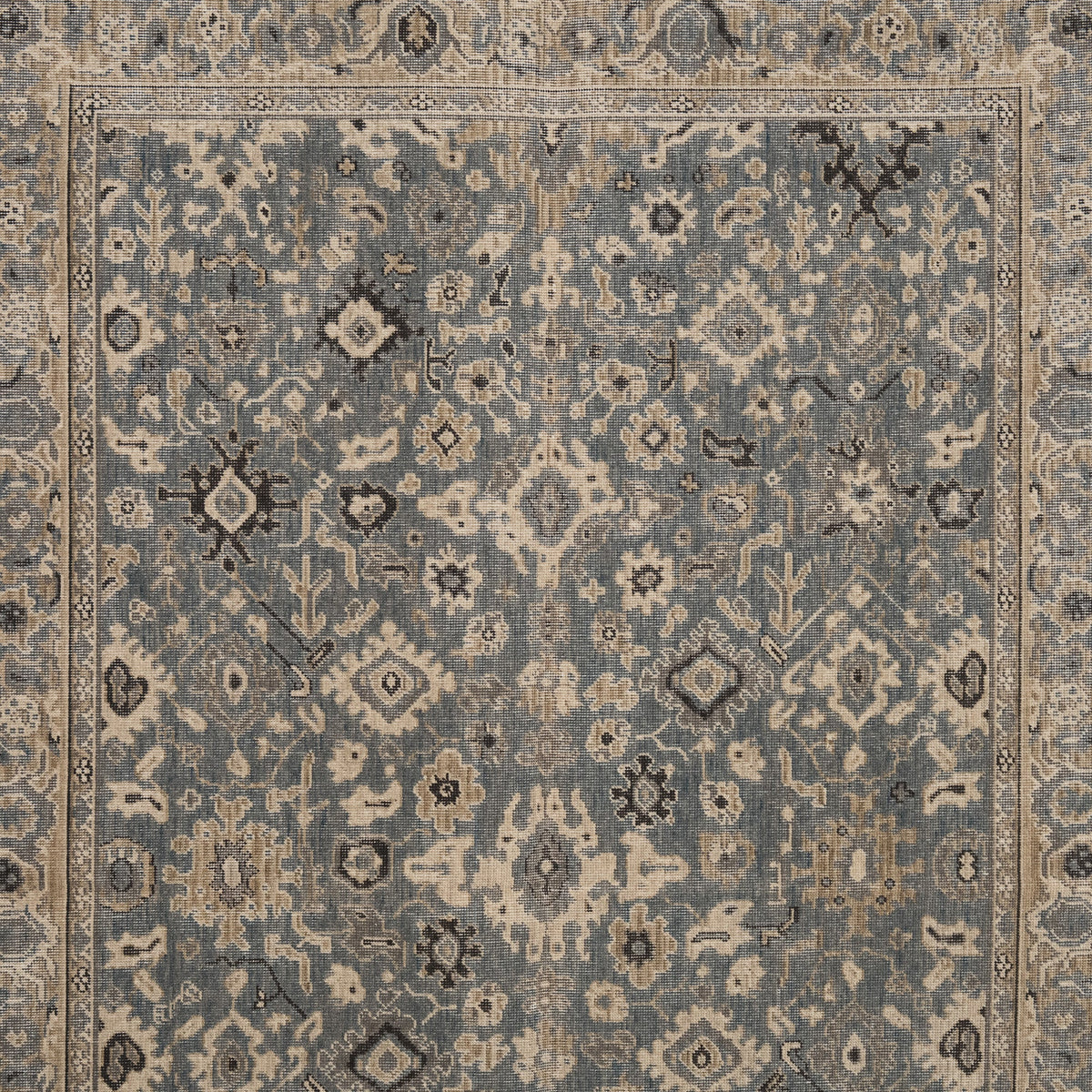 Thalyrise - Vintage Turkish Area Rug