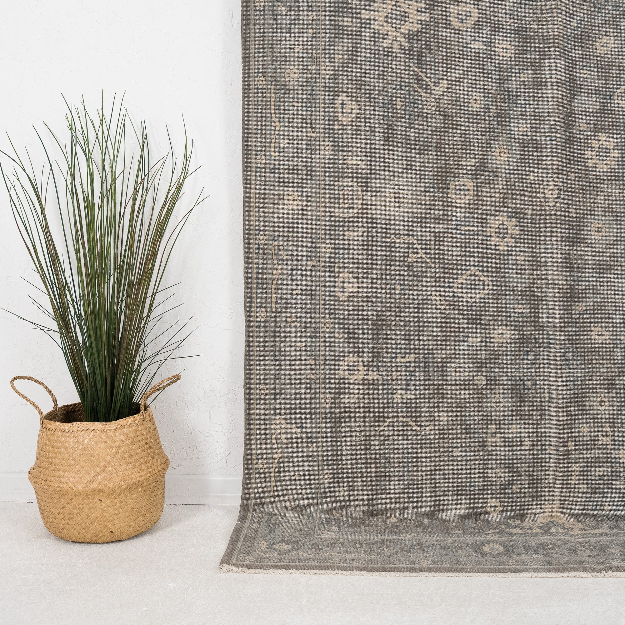 Jalesyn - Vintage Turkish Area Rug