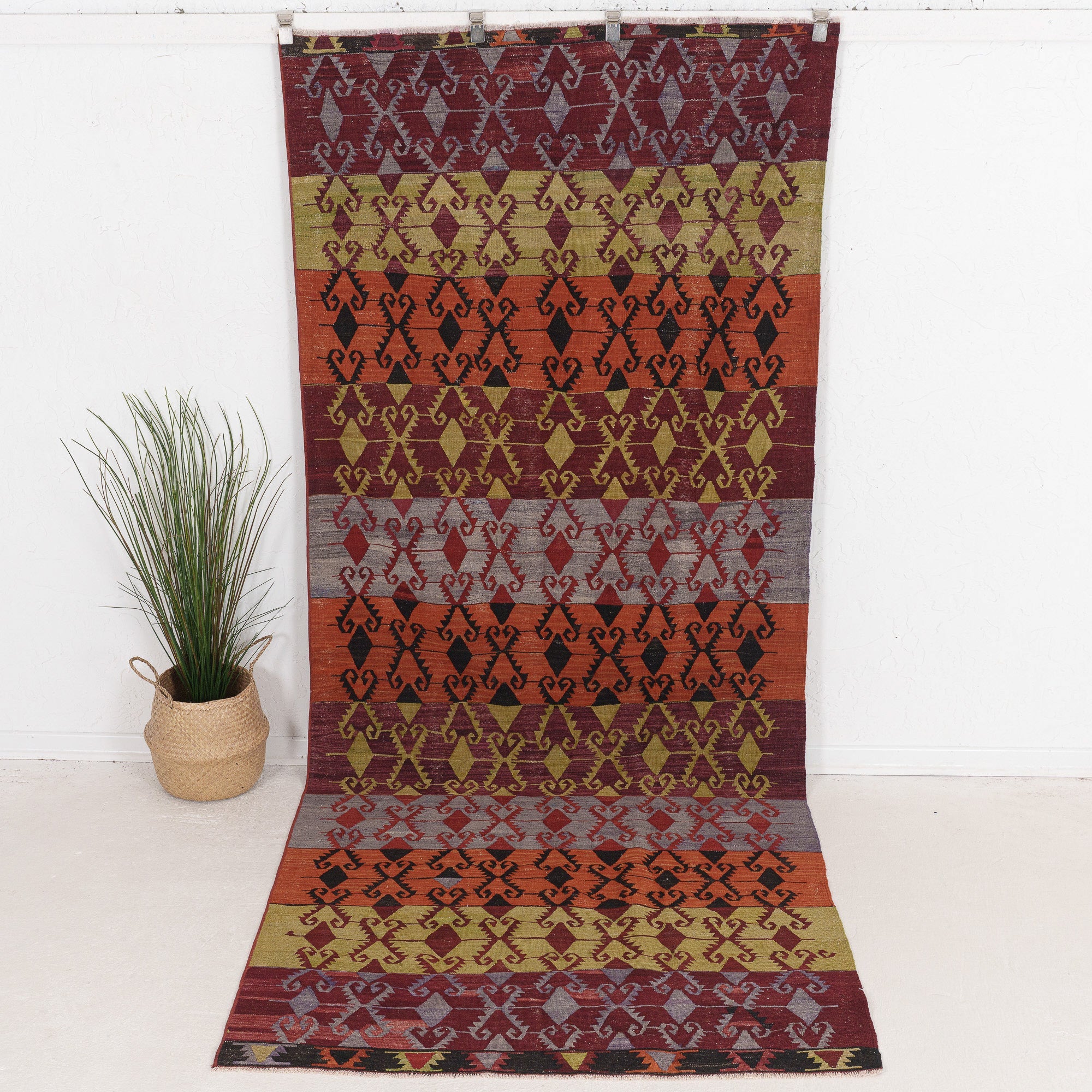 Taelysia - Vintage Turkish Runner Rug