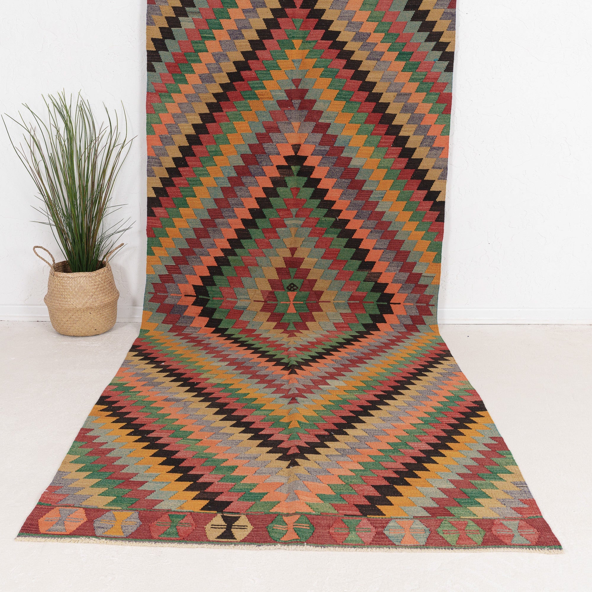 Taelysa - Vintage Turkish Runner Rug