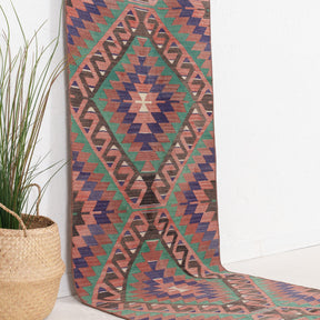 Urielaria - Vintage Turkish Runner Rug