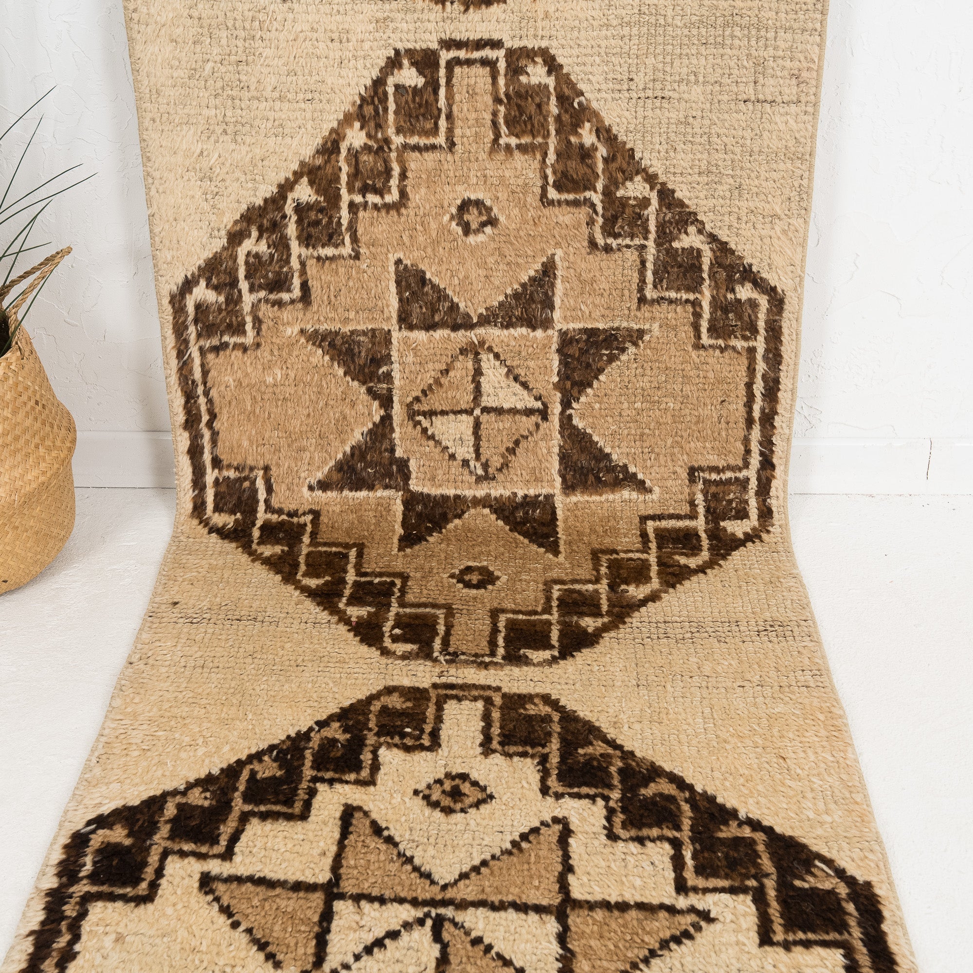 Aravelle - Vintage Turkish Runner Rug