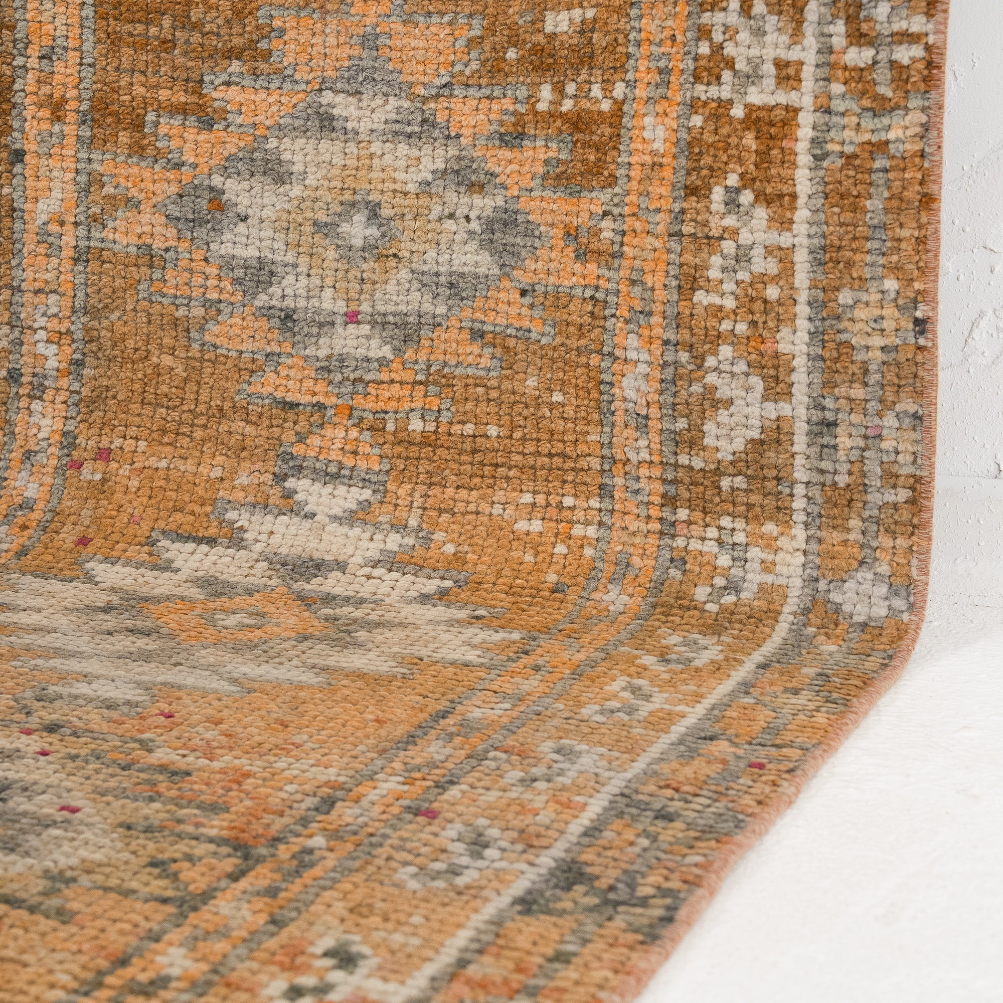 Velosia - Vintage Turkish Runner Rug