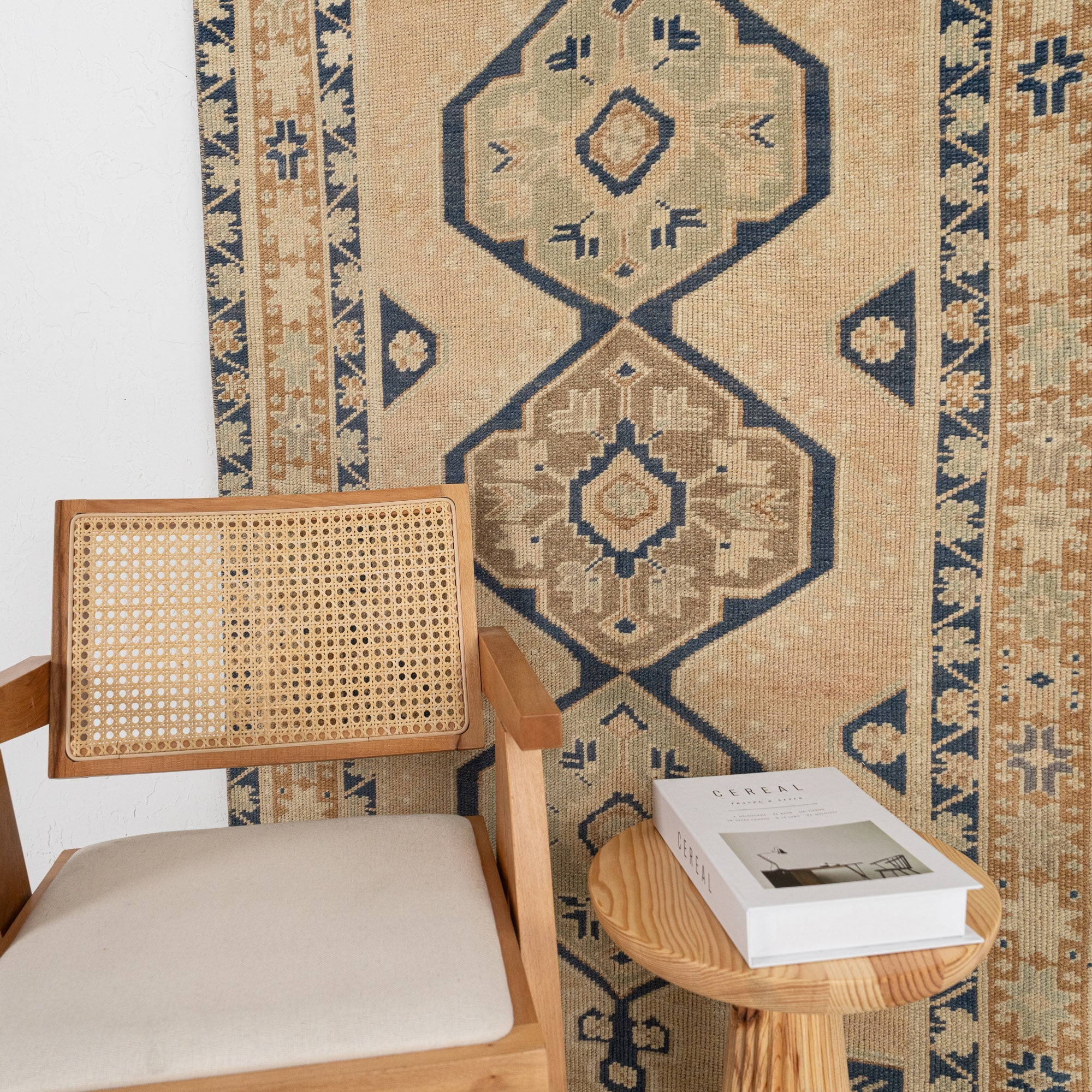 Alivienne - Vintage Persian Rug, Handwoven Masterpiece