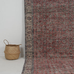 Authentic 5x13 runner rug from turkish, in subtle red tones