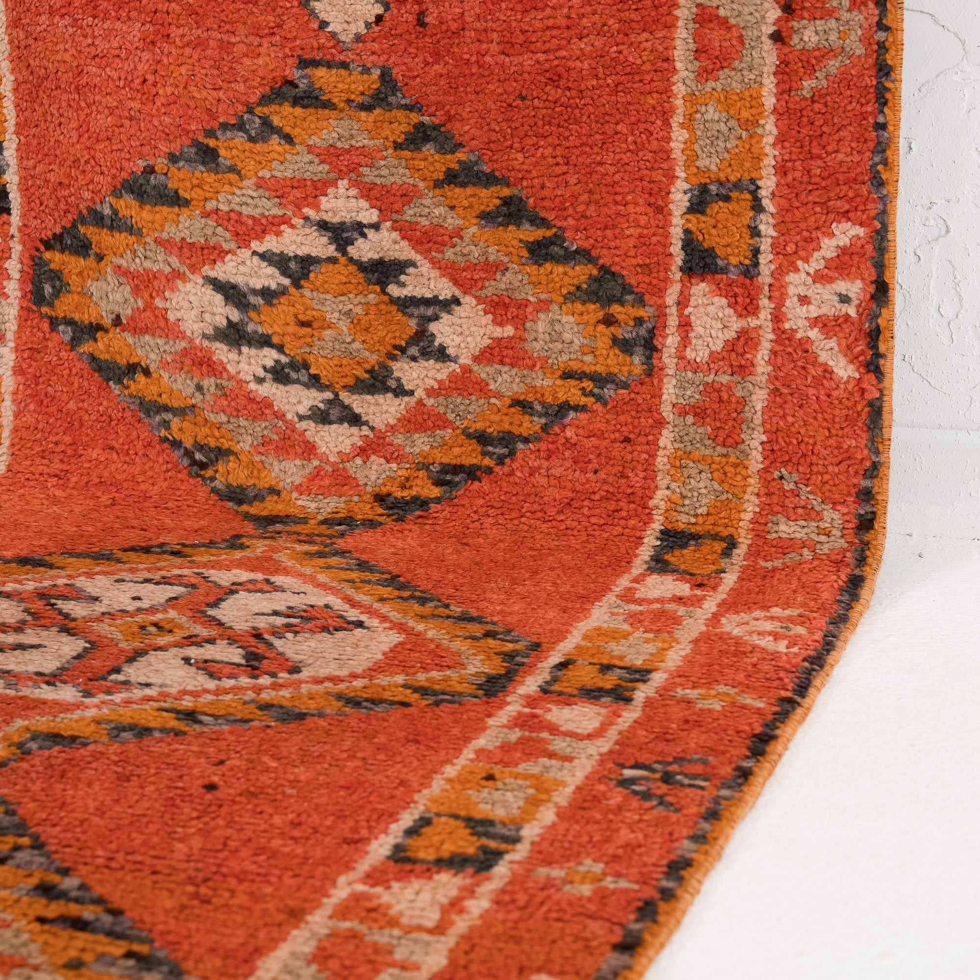Calyssaen - Vintage Turkish Runner Rug