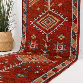 Mirelyra - Vintage Turkish Runner Rug