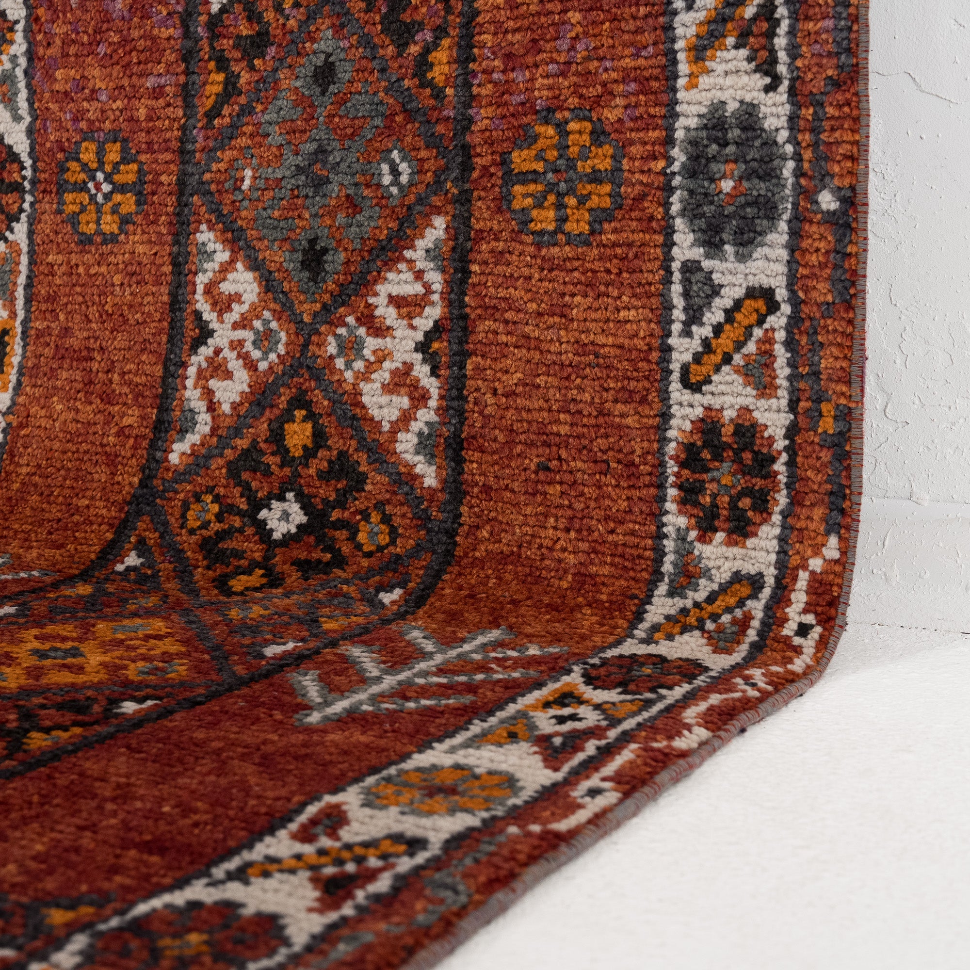 Ovelisse - Vintage Turkish Runner Rug
