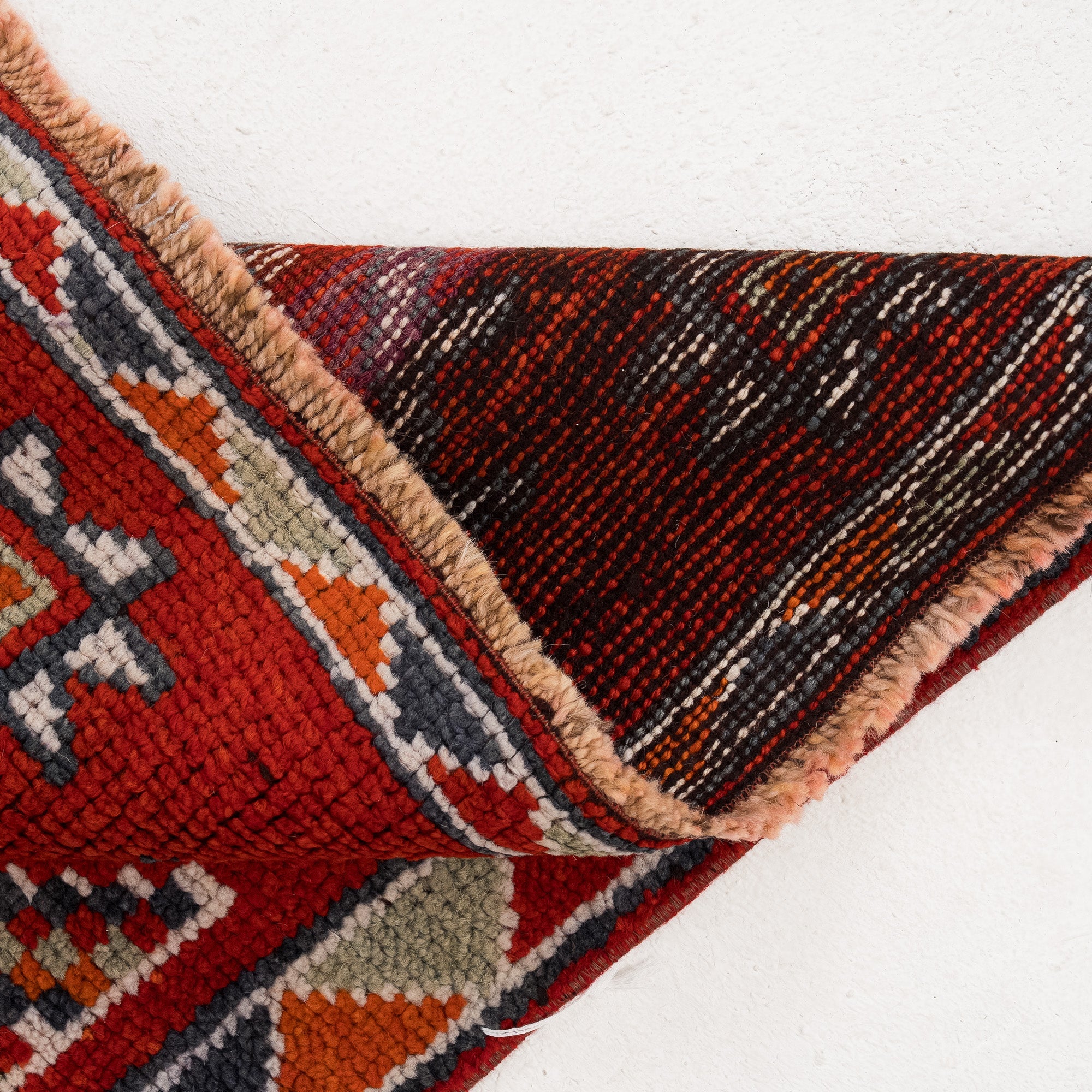 Elsinve - Vintage Turkish Runner Rug
